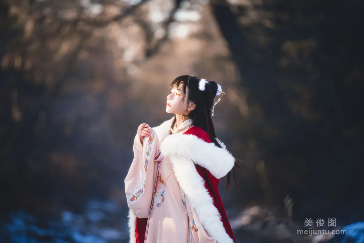 [COS Bonus] Ying Taomiao, First Light Photo Set photo 17