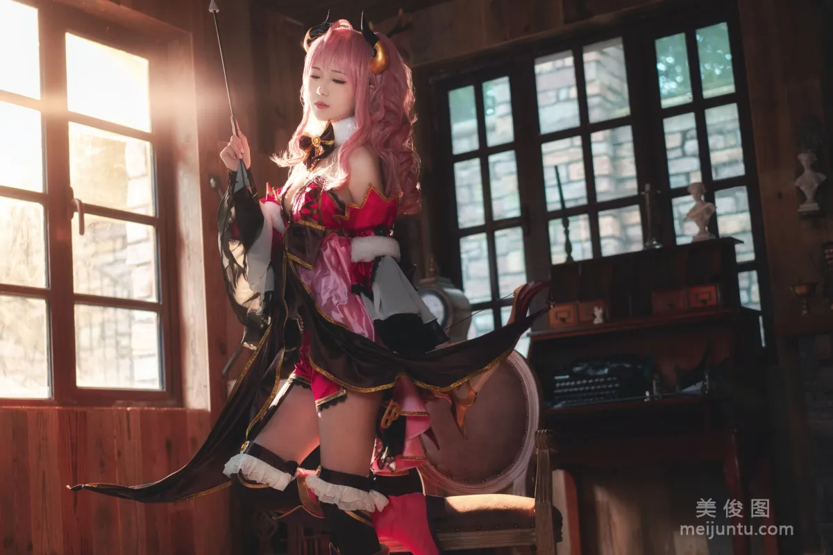 Miyinyin ww: Web Idols photo 2