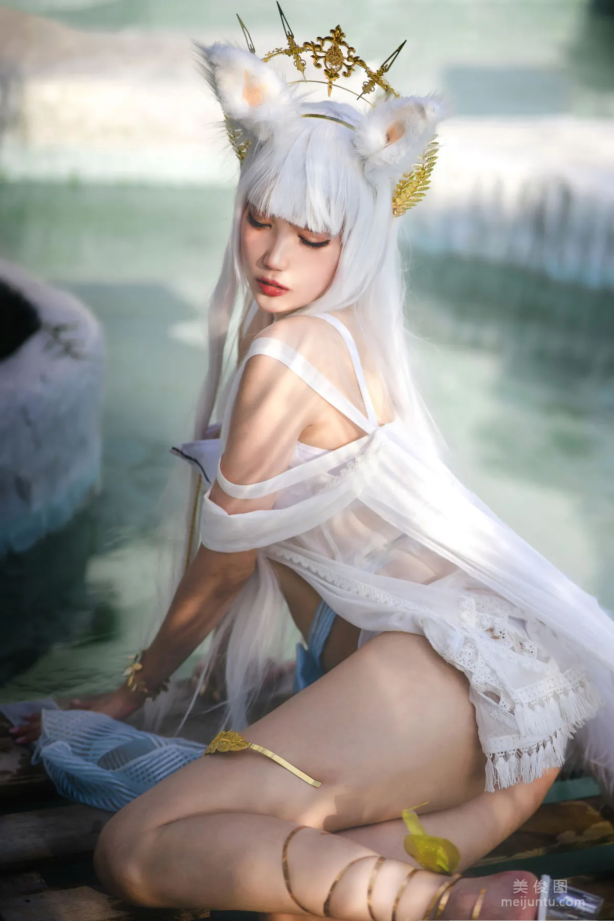 [COS Welfare] Zhouji Shike Aitu Tu - Platinum Swimsuit photo 16