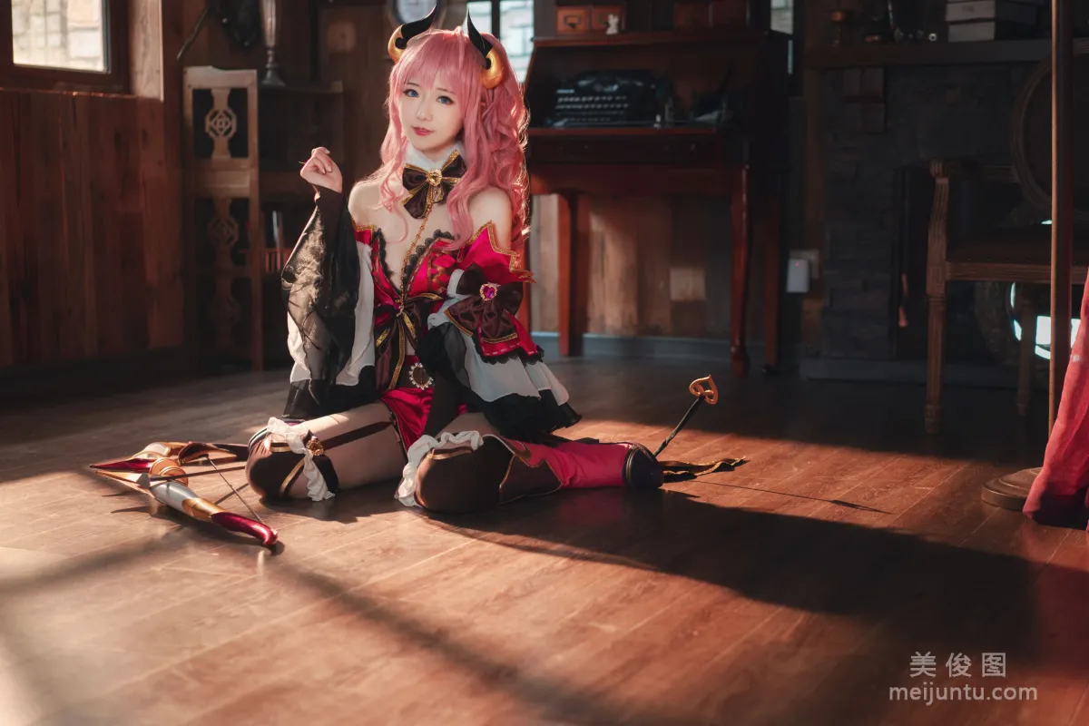 Miyinyin ww: Web Idols photo 4