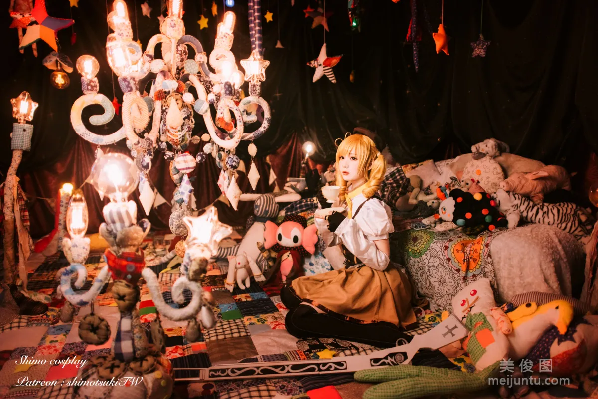 Shuangyue shimo: Web Idols photo 3