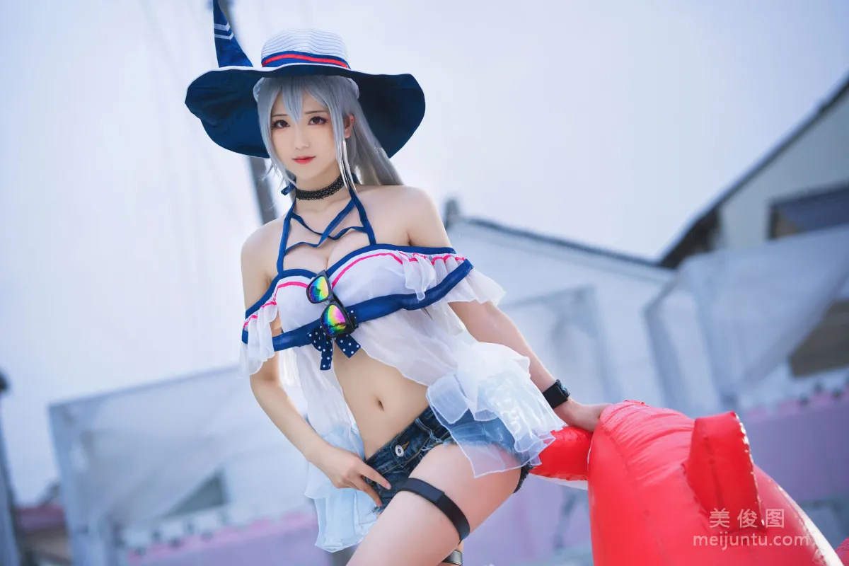 Girl Miyinyin ww, Arknights Skadi Swimsuit Photo Set photo 19