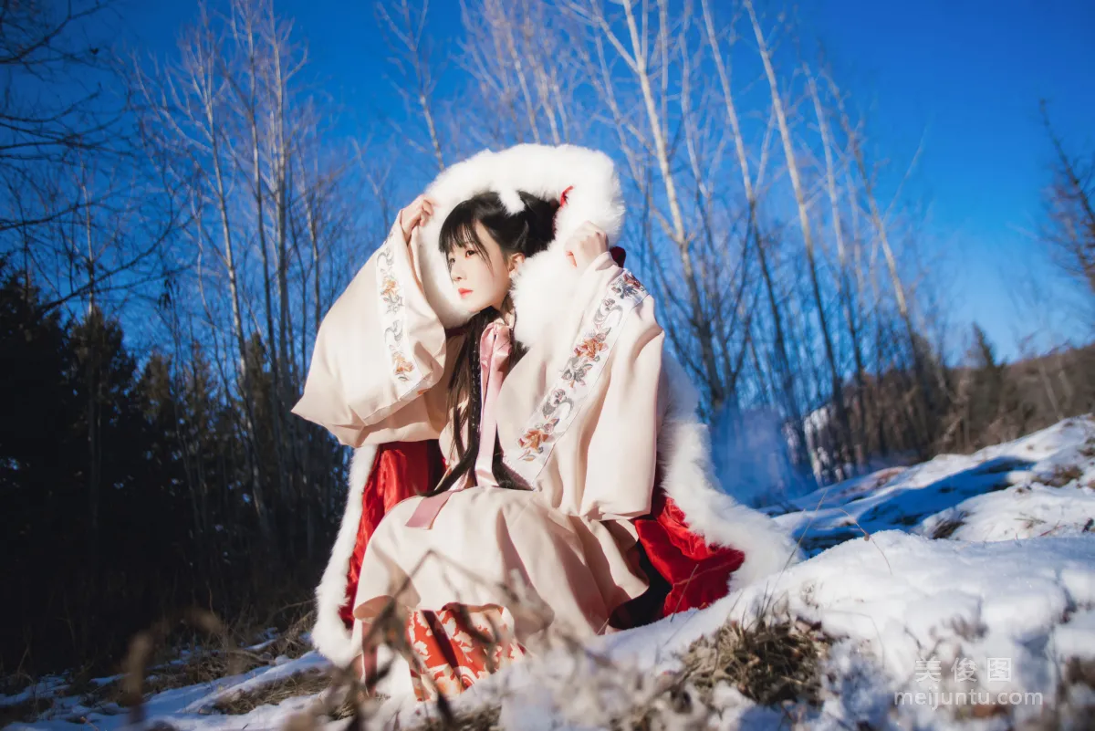 [COS Bonus] Ying Taomiao, First Light Photo Set photo 24