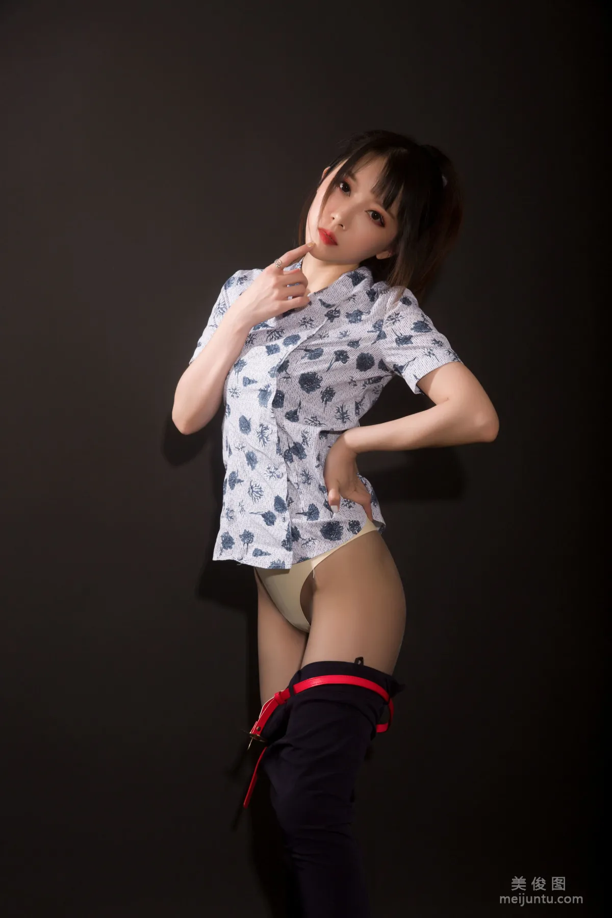 [COS Bonus] Douyu Streamer Xiaonv Wulu Na - China Eastern Studio Shoot photo 8