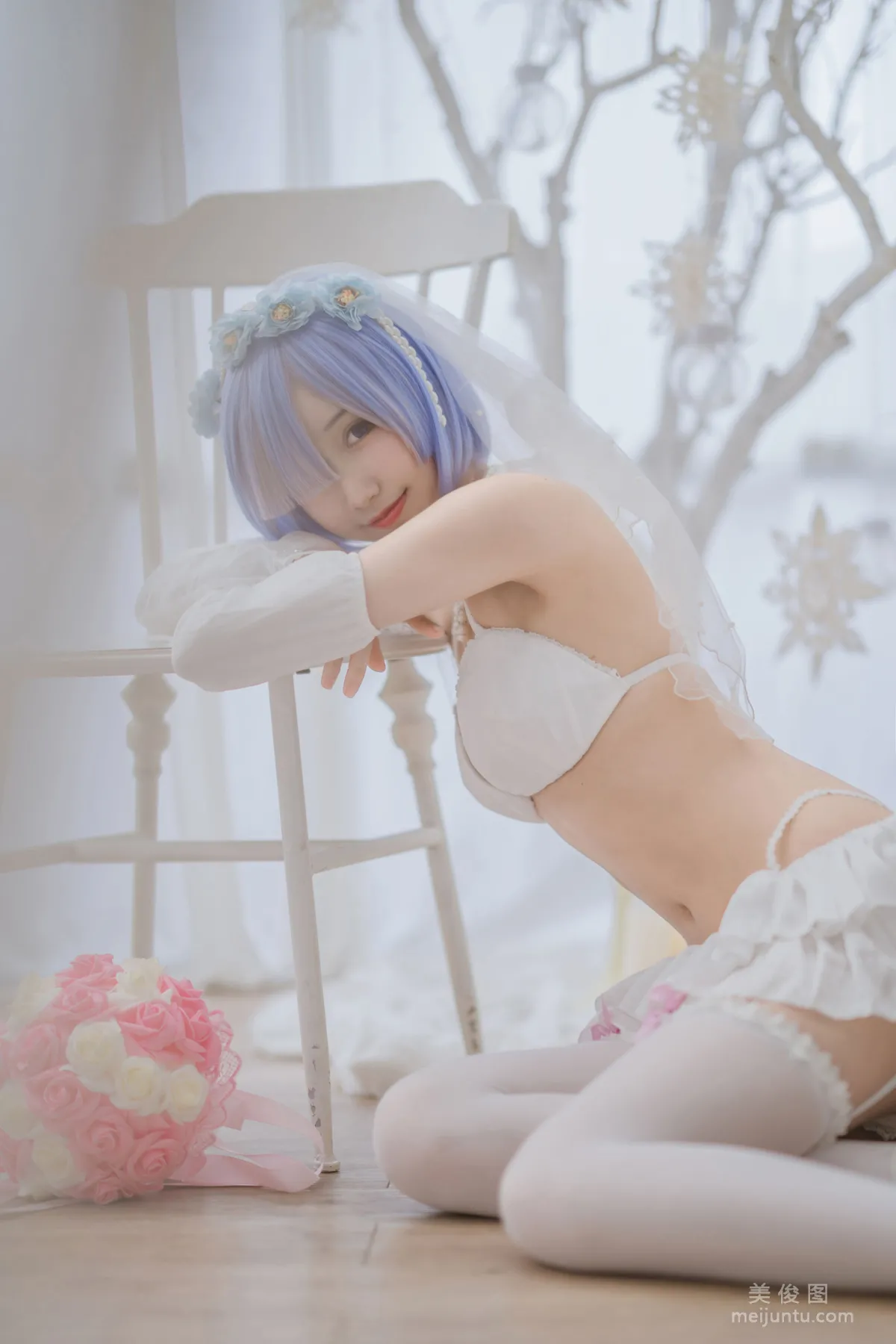 [COS Bonus] Mu Mianmian OwO - Rem Wedding Dress Photo Set photo 19
