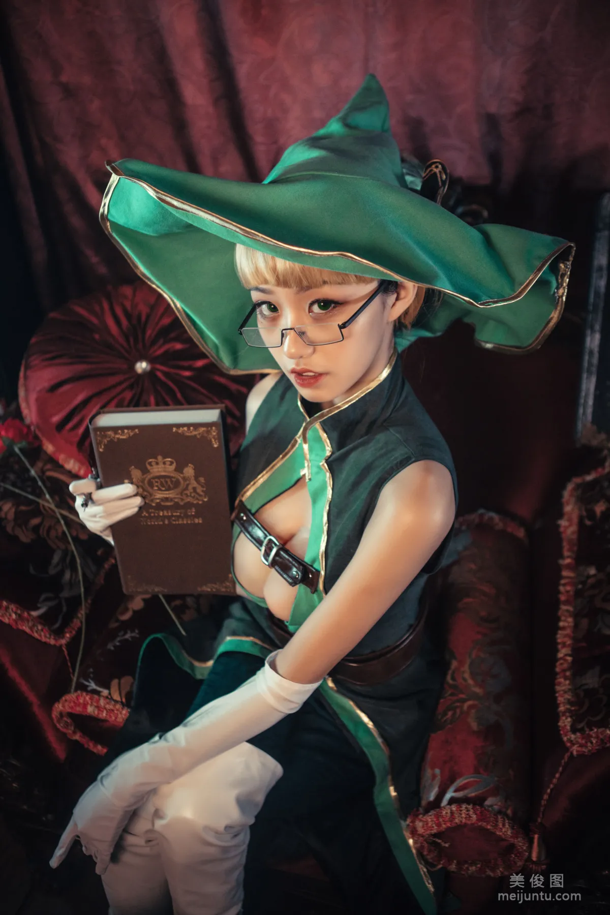 The Vagrant Cosplay Album - 沧霁桔梗《赫本》 写真套图9