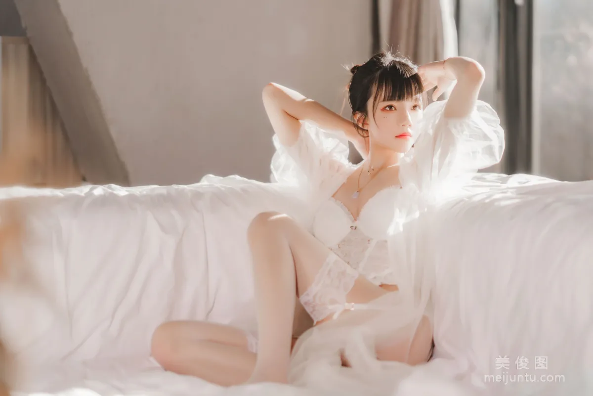 Ying Taomiao: Web Idols photo 19