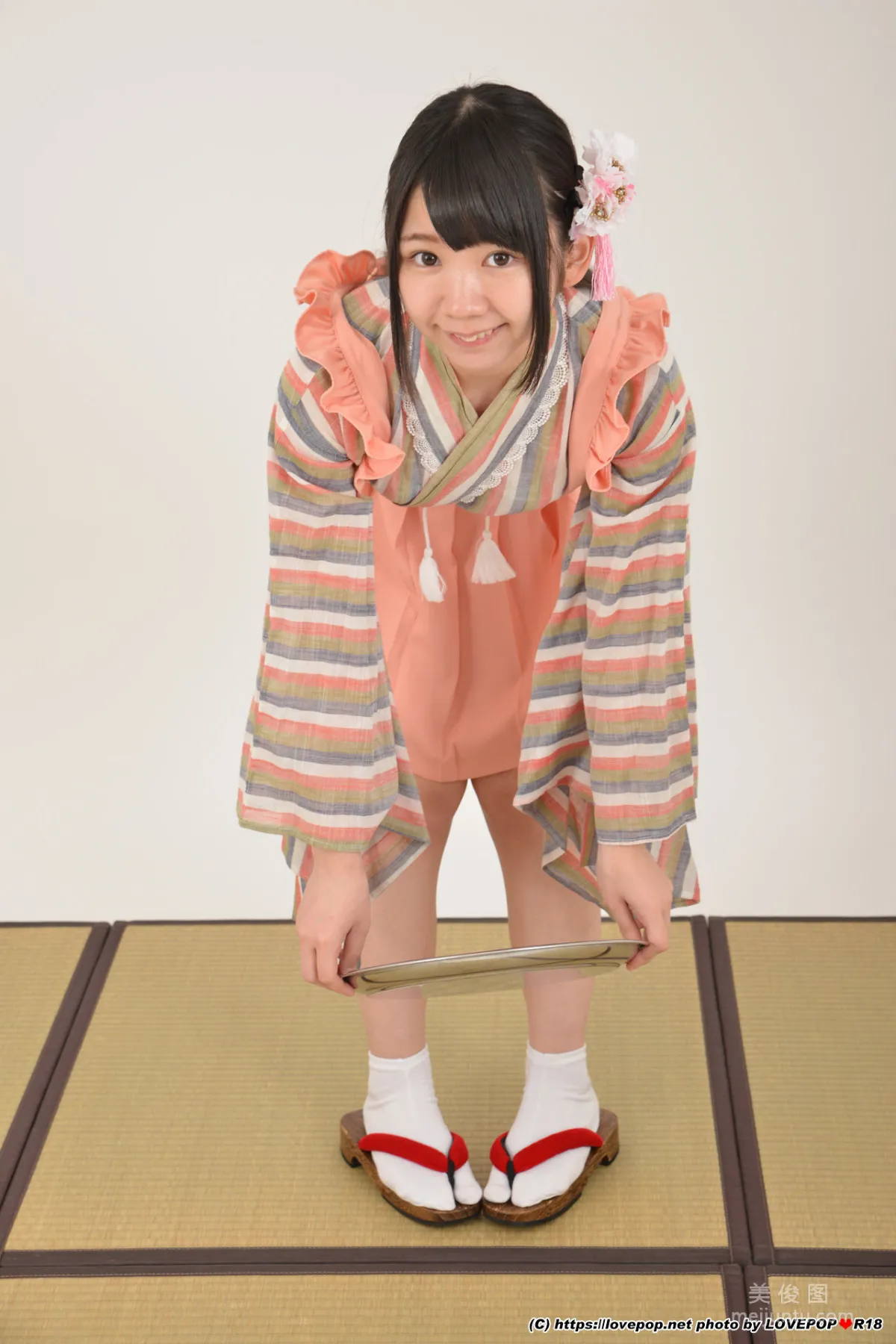 [LOVEPOP] Special Maid Collection - 白井ゆずか Photoset 0313