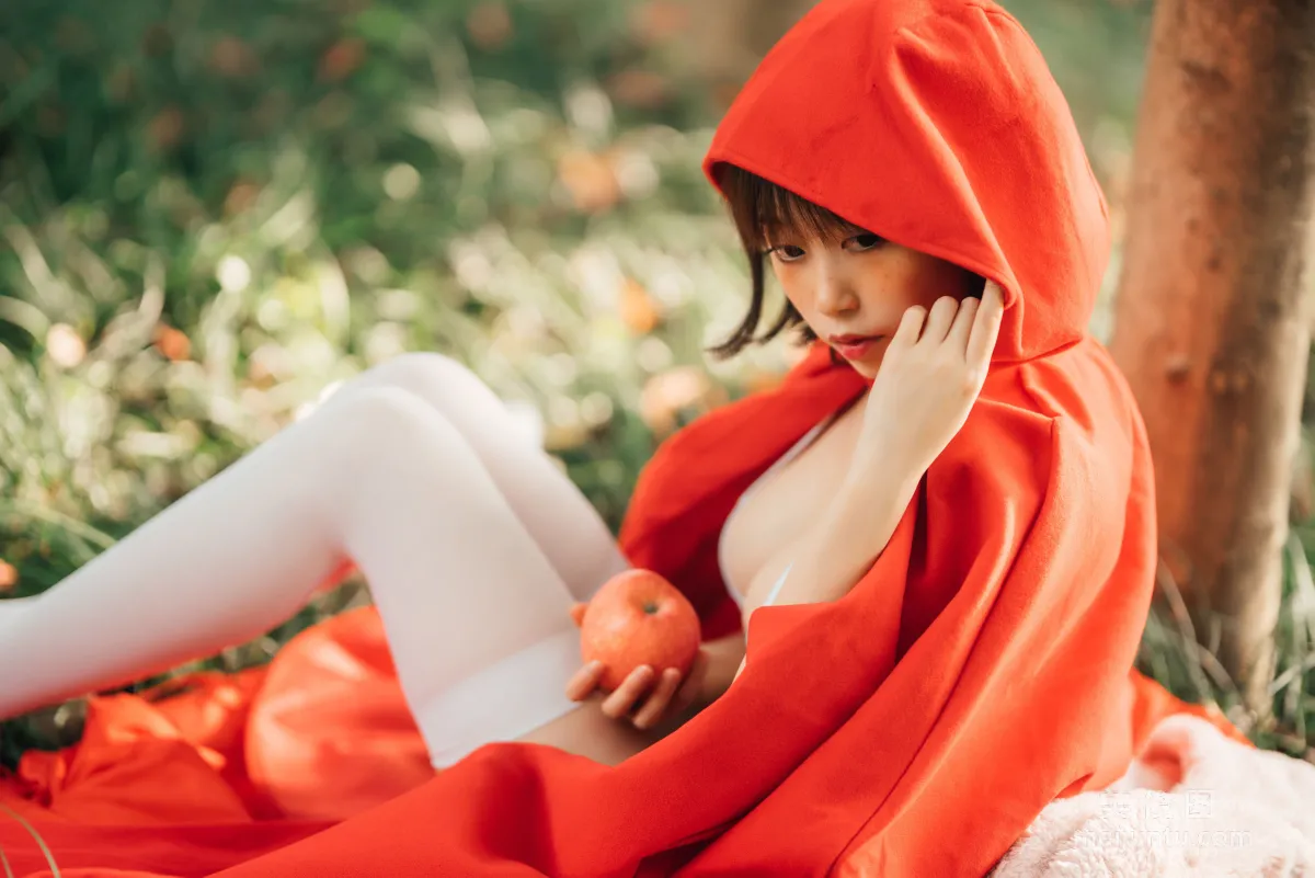 [COS Bonus] Nai Xijiang nice - Little Red Riding Hood Photo Set photo 9