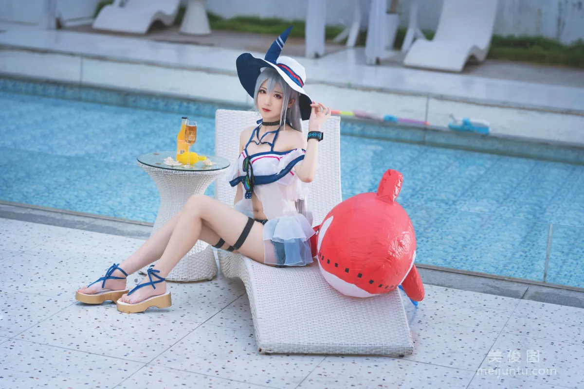 Girl Miyinyin ww, Arknights Skadi Swimsuit Photo Set photo 16