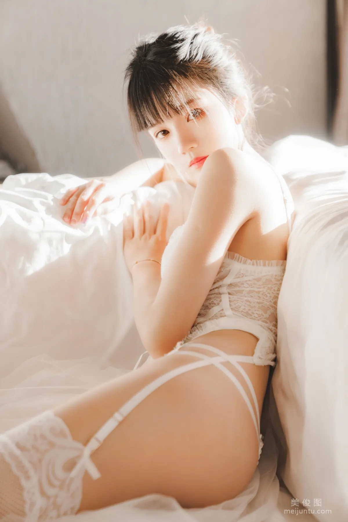 Ying Taomiao: Web Idols photo 23
