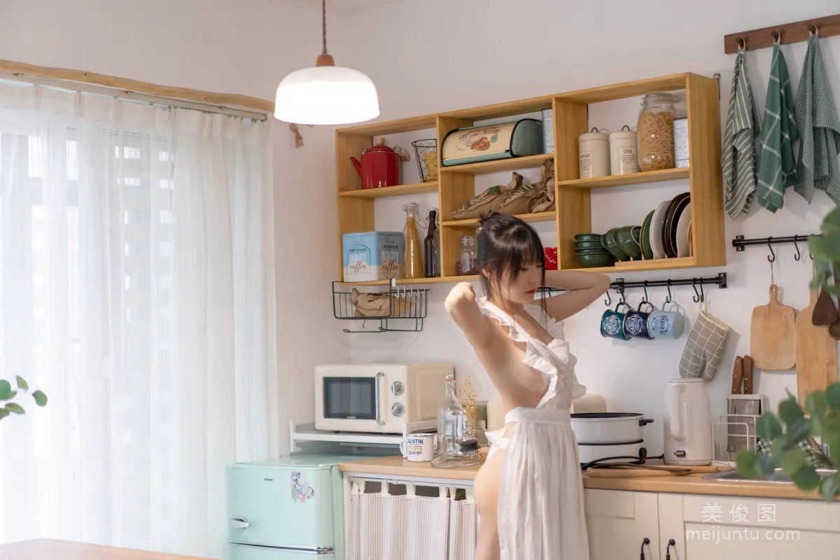 [COS Bonus] Xiangcao Miaolu Lu - Cook Girl Photo Set photo 51