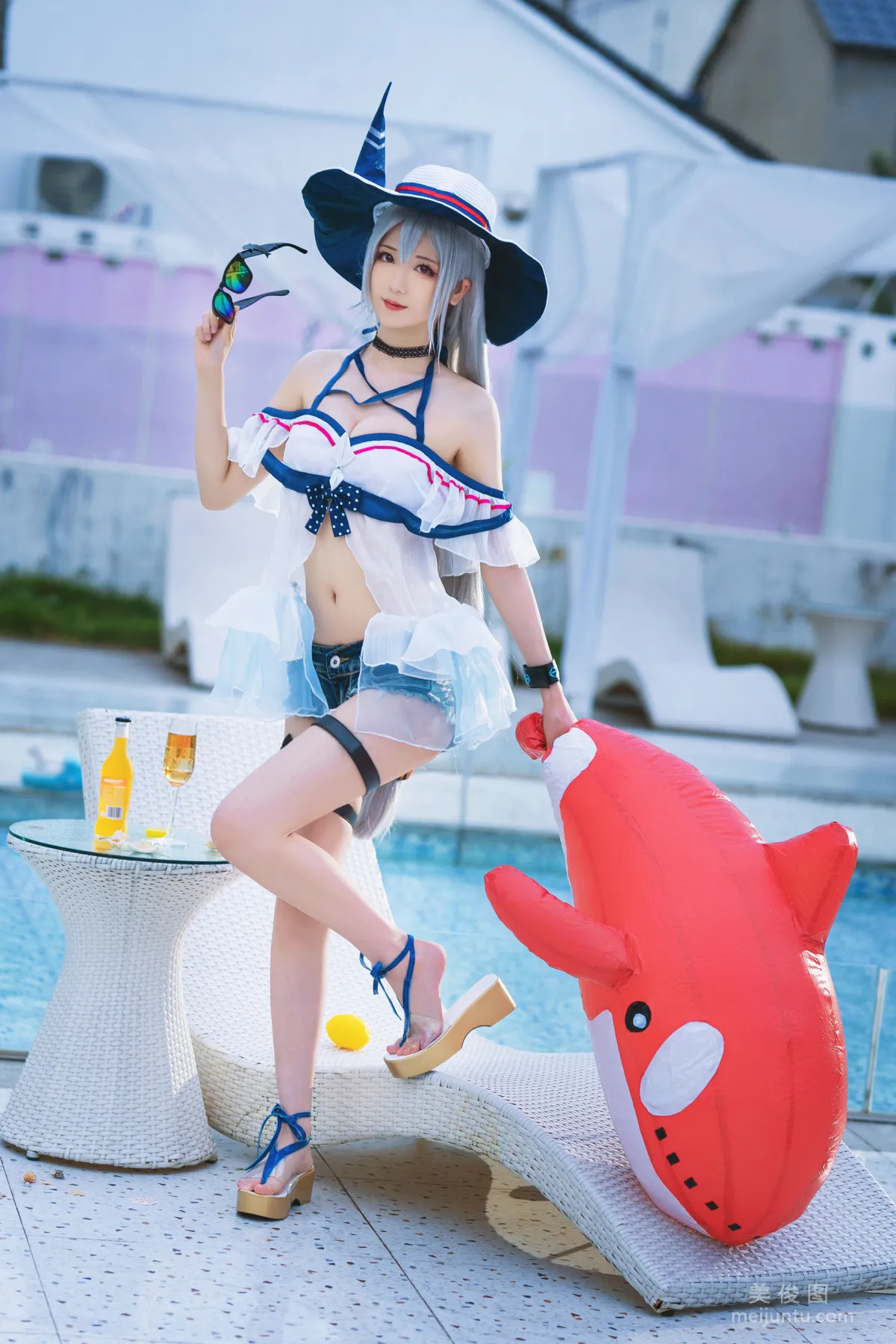 Girl Miyinyin ww, Arknights Skadi Swimsuit Photo Set photo 24