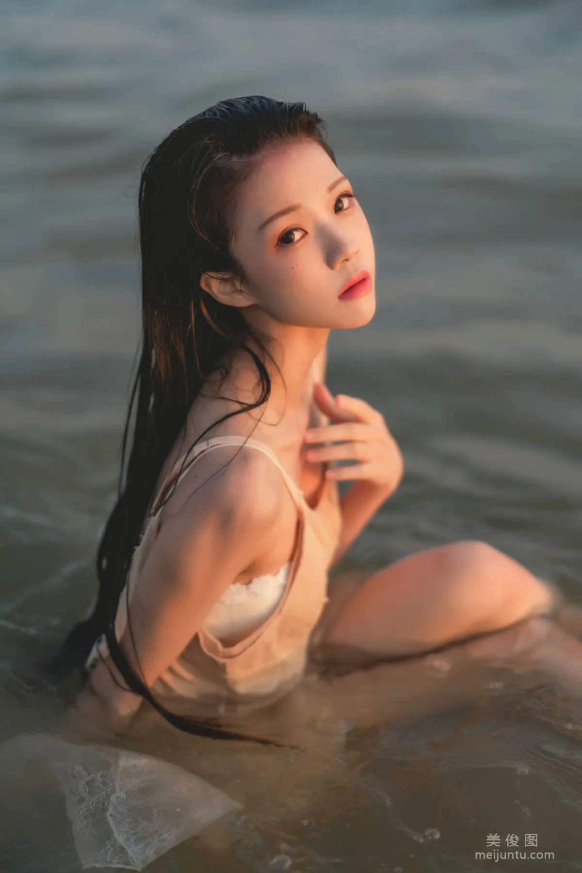 Ying Taomiao: Web Idols photo 24