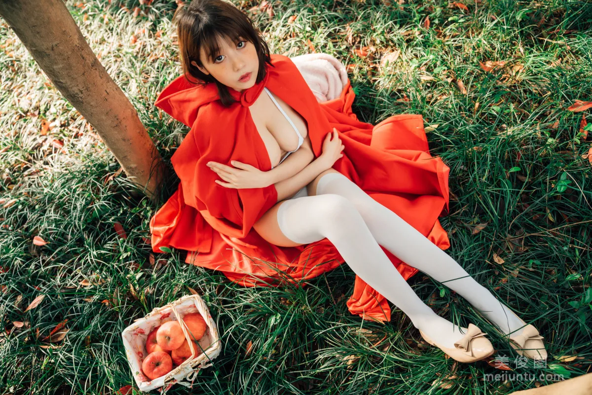 [COS Bonus] Nai Xijiang nice - Little Red Riding Hood Photo Set photo 15