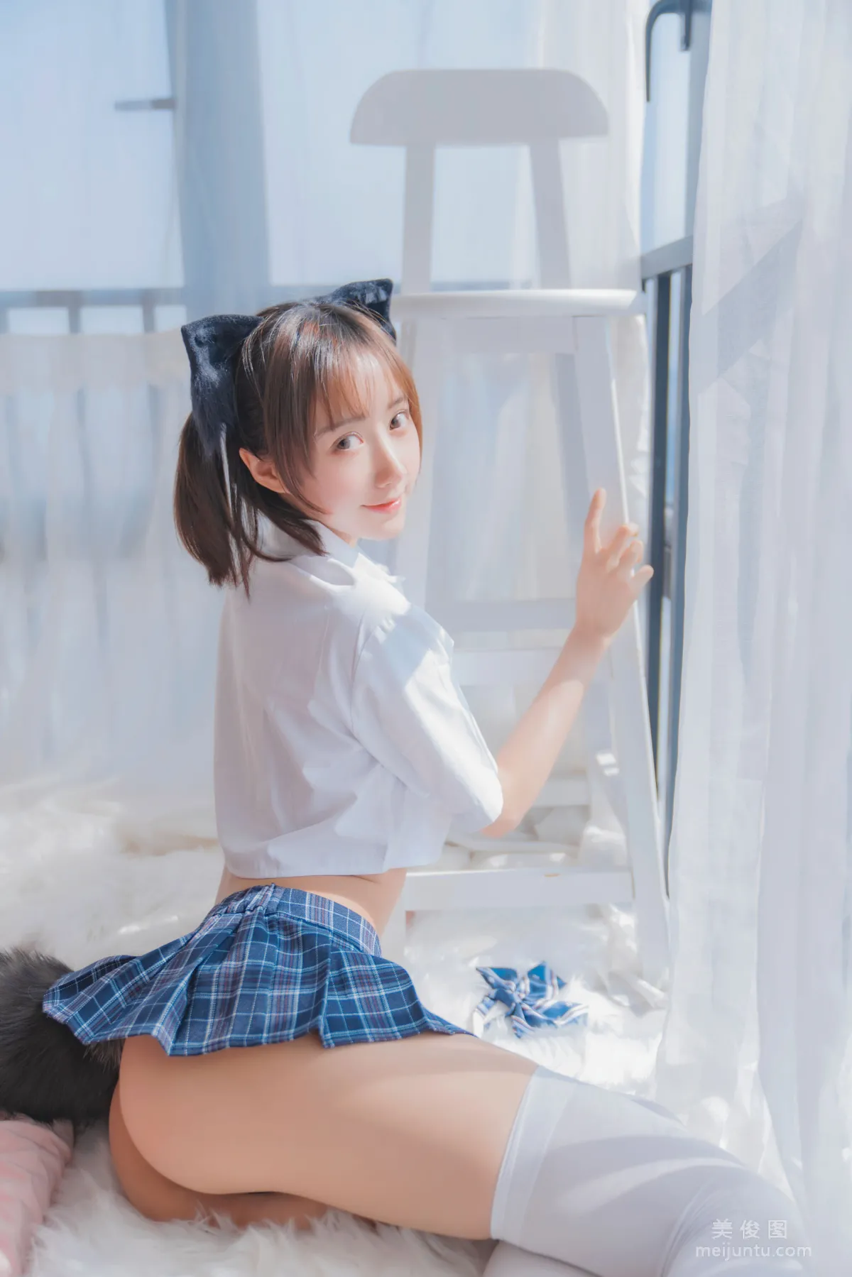 Mu Mianmian: Web Idols photo 29