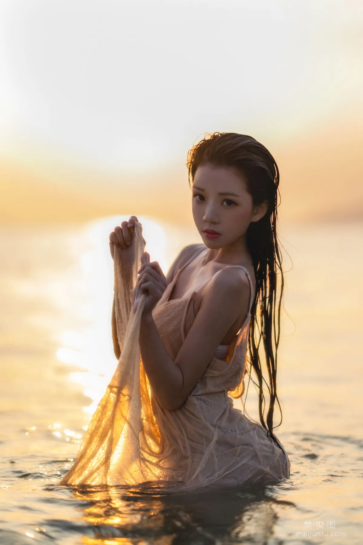 Ying Taomiao: Web Idols photo 17