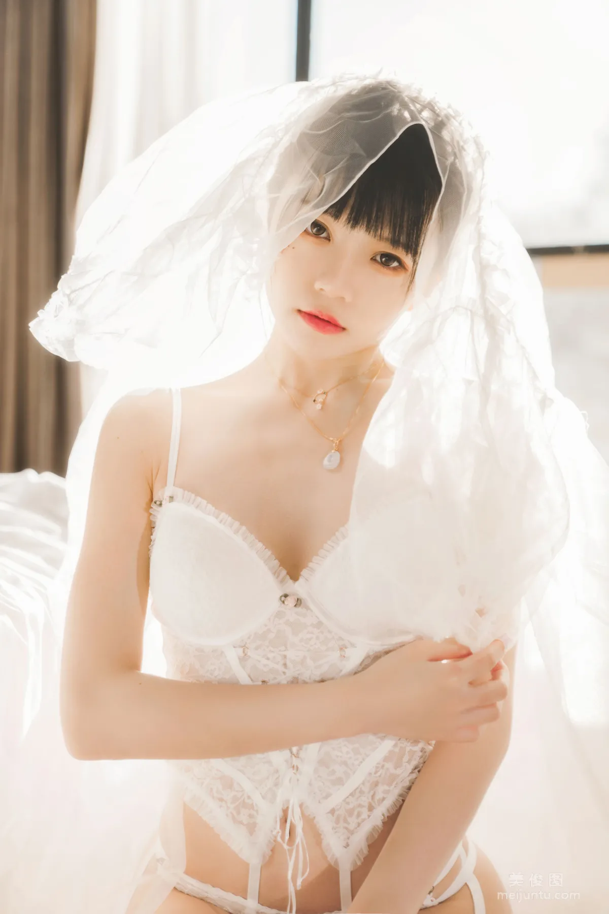 Ying Taomiao: Web Idols photo 26