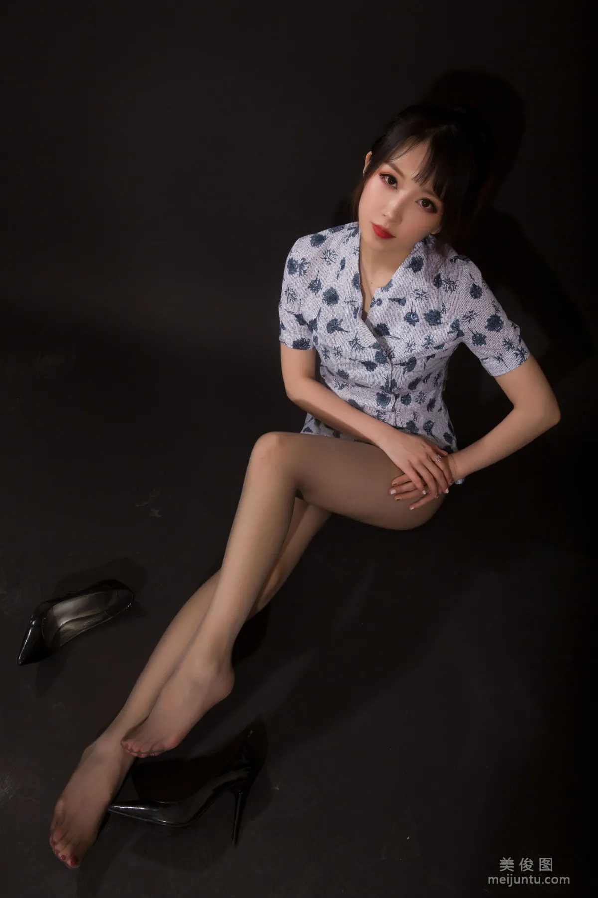 [COS Bonus] Douyu Streamer Xiaonv Wulu Na - China Eastern Studio Shoot photo 3