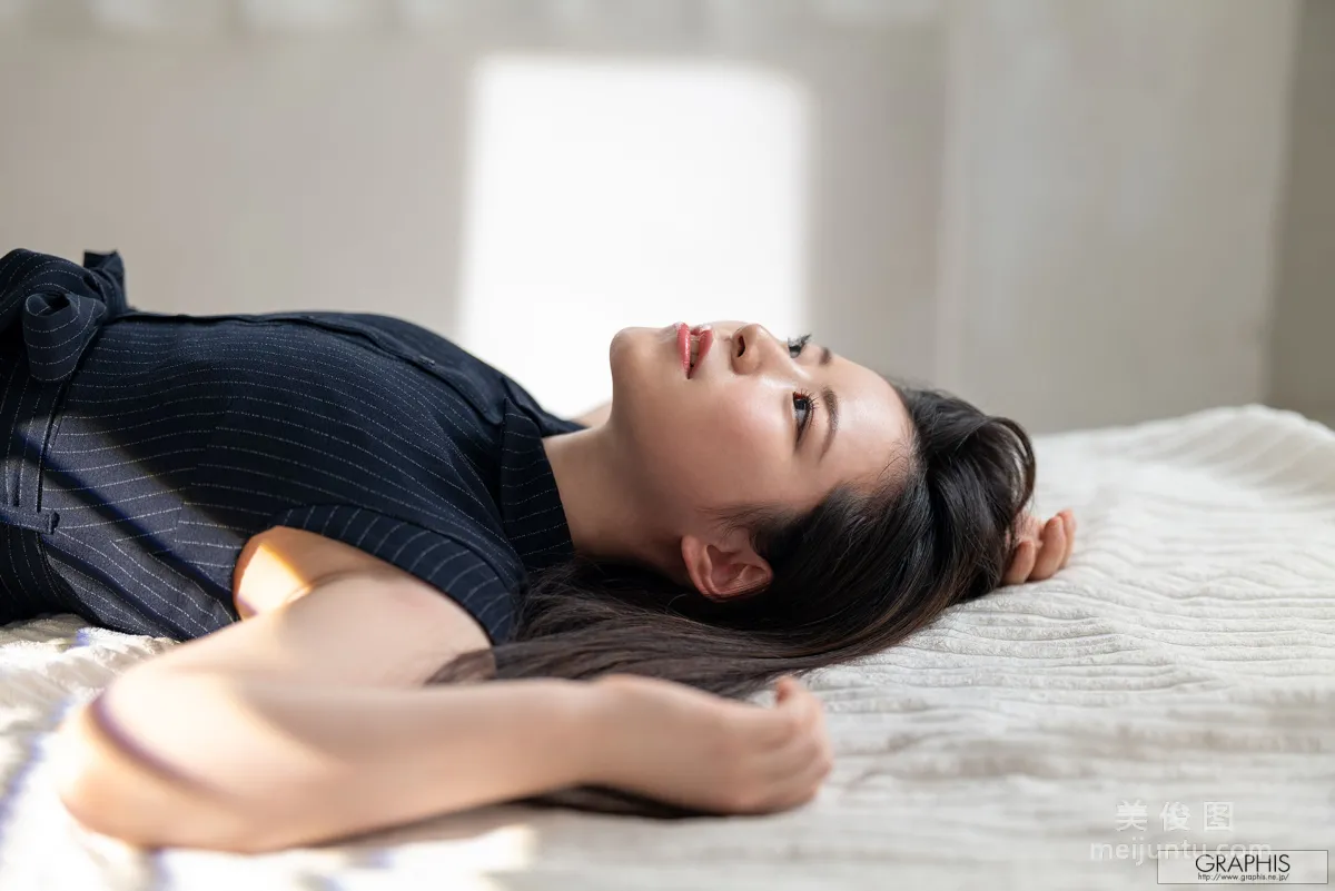 [Graphis] First Gravure 初脱ぎ娘 No.172 沙月恵奈 Ena Satsuki 8