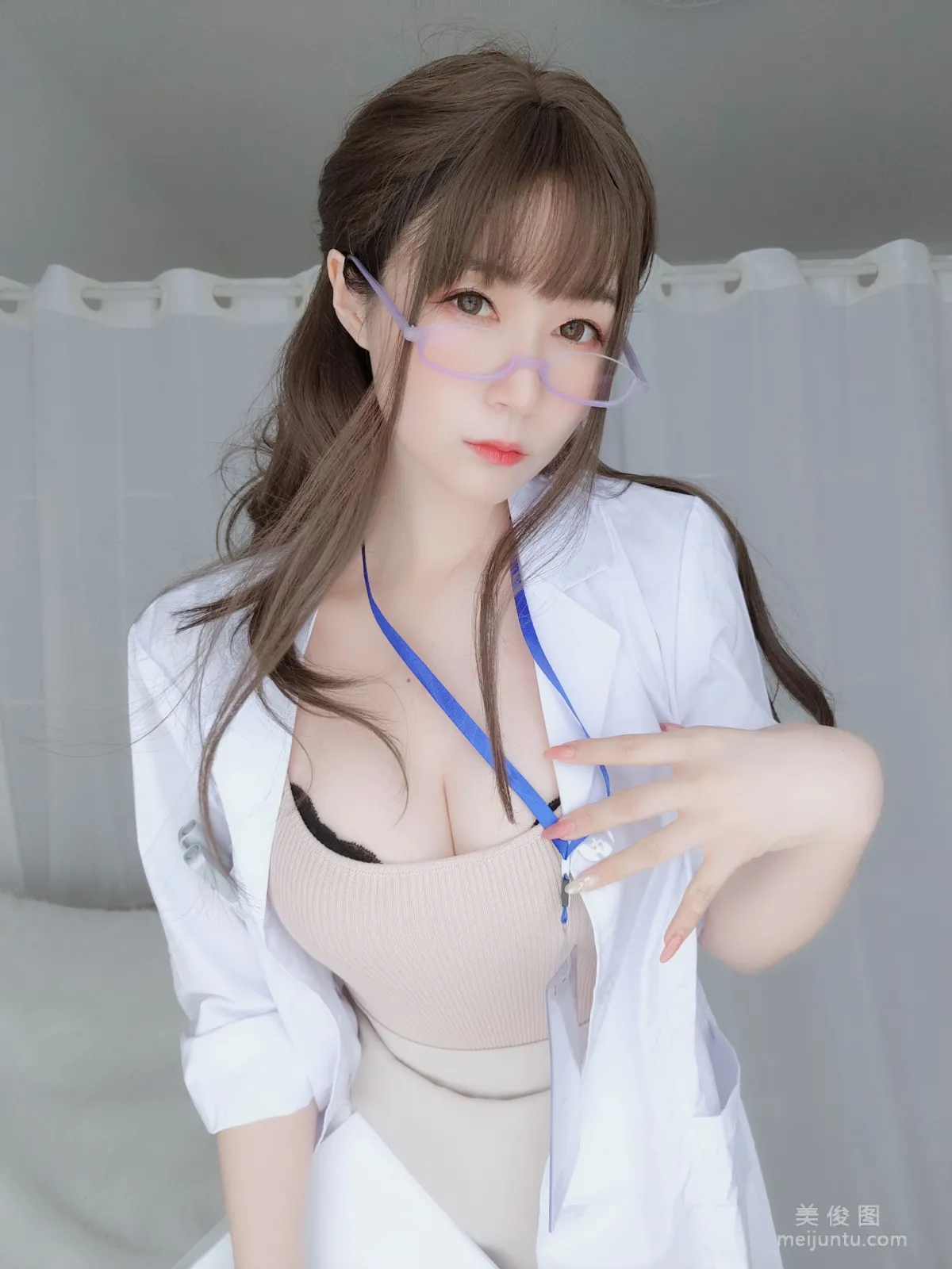 Baiyin 81: Web Idols photo 36