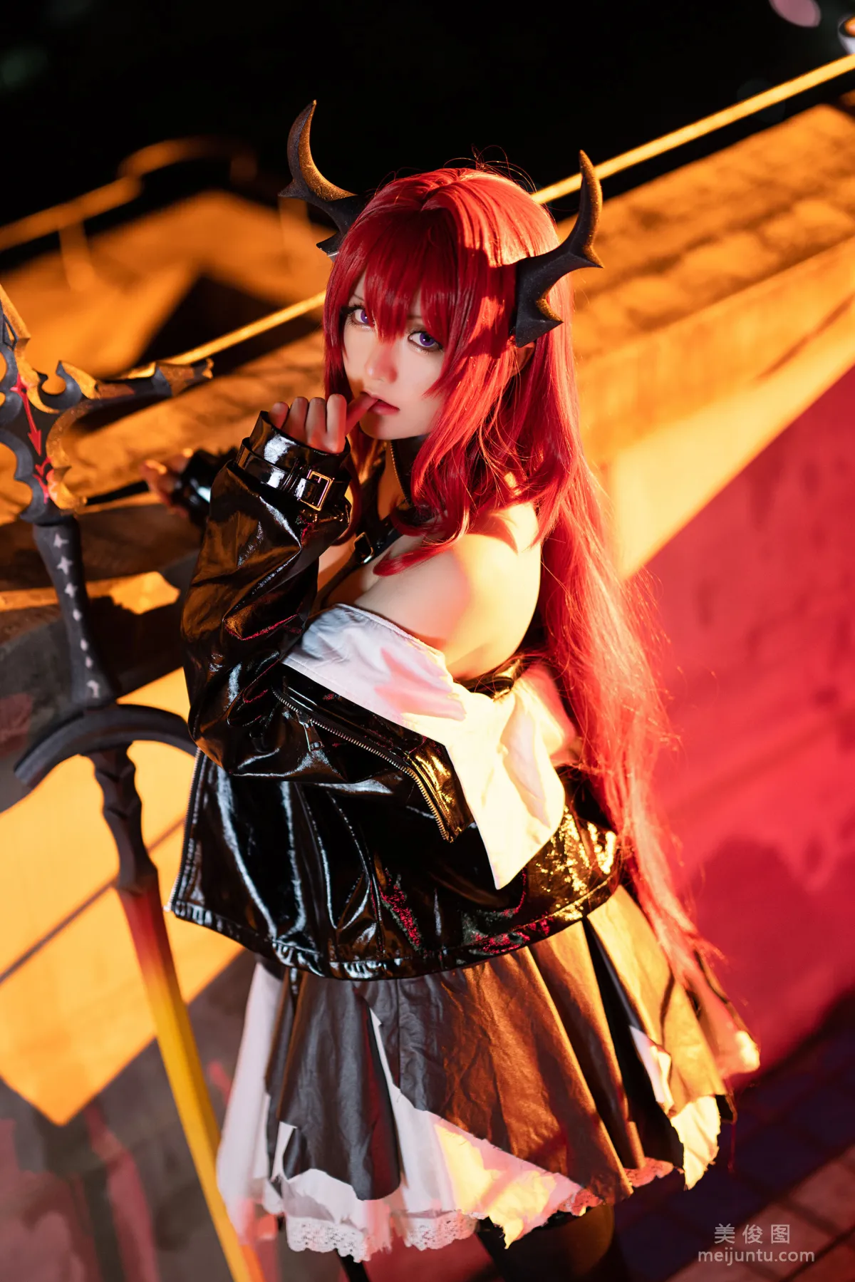 Coser Girl Xingzhi Chichi, Arknights Surtr photo 7