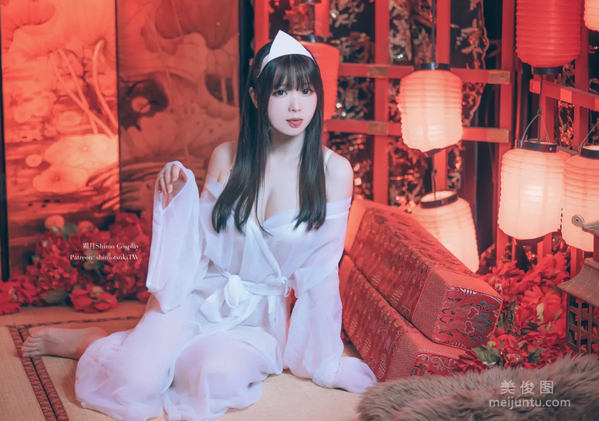 Weibo Girl Shuangyue shimo - Halloween Photo Set photo 1