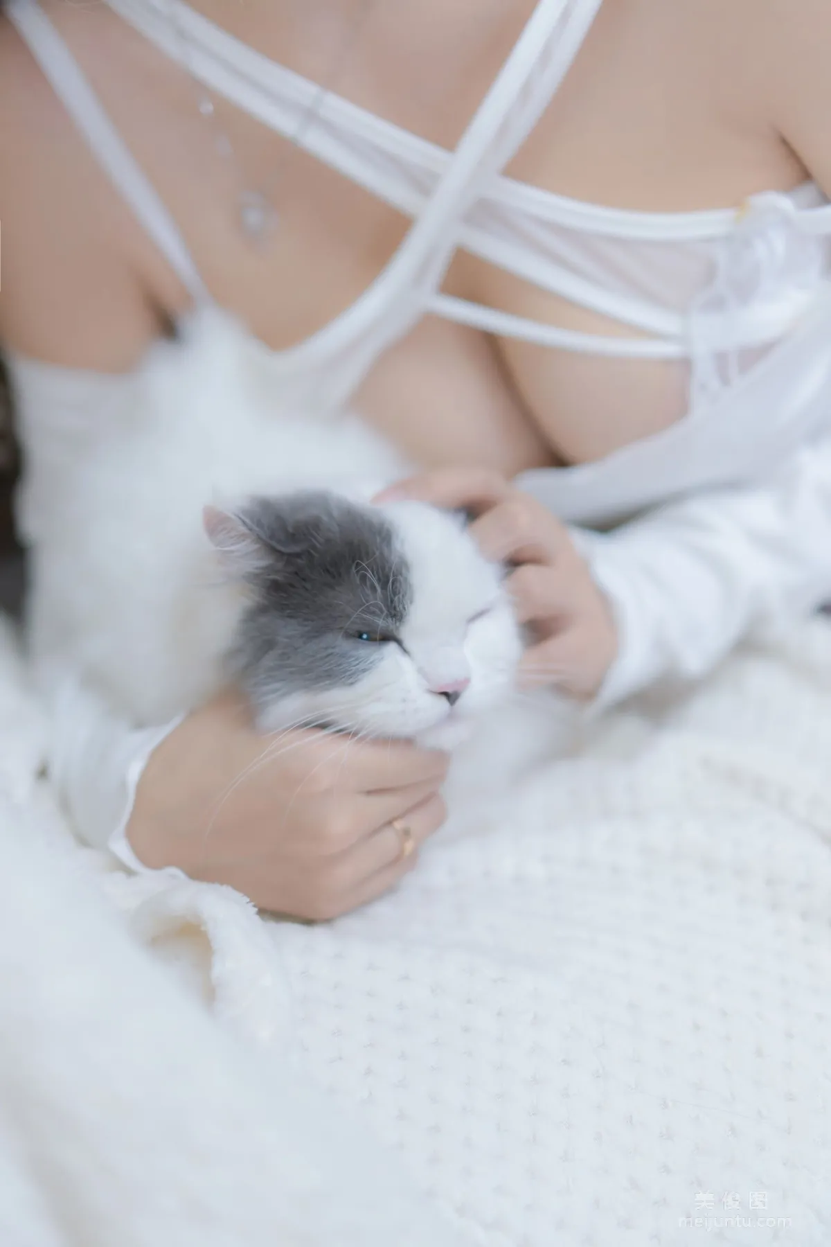 Douyu Mixianxian sama, Me and the Cat Photo Set photo 29