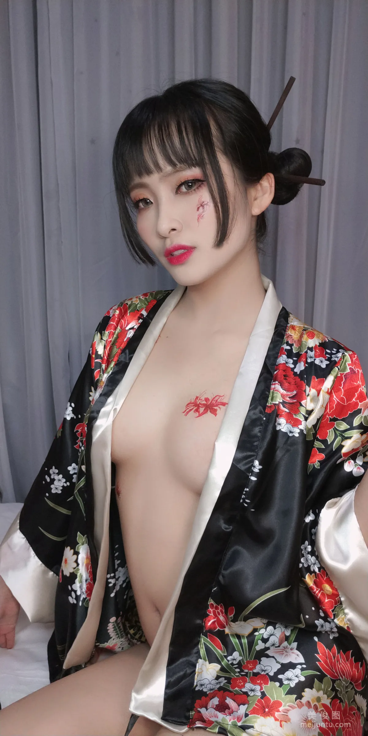Luoli LoLiSAMA: Web Idols photo 56