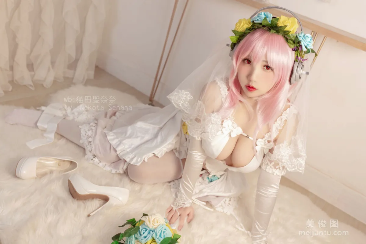 Anime Blogger Maotian Shengnai Nai, Sonico 10th Anniversary Bride photo 2