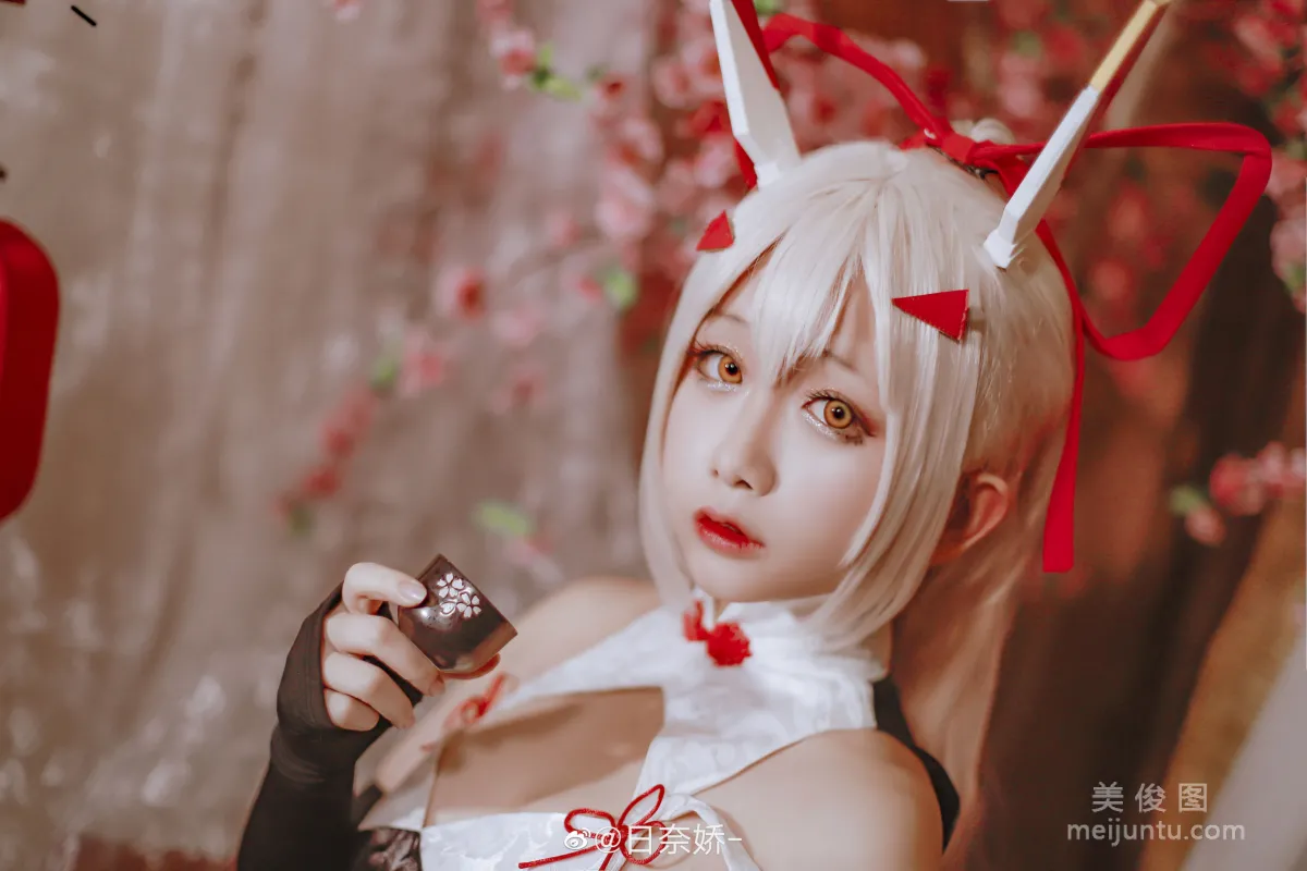 Ri Naijiao - Ling Bo New Year Qipao Photo Set photo 9