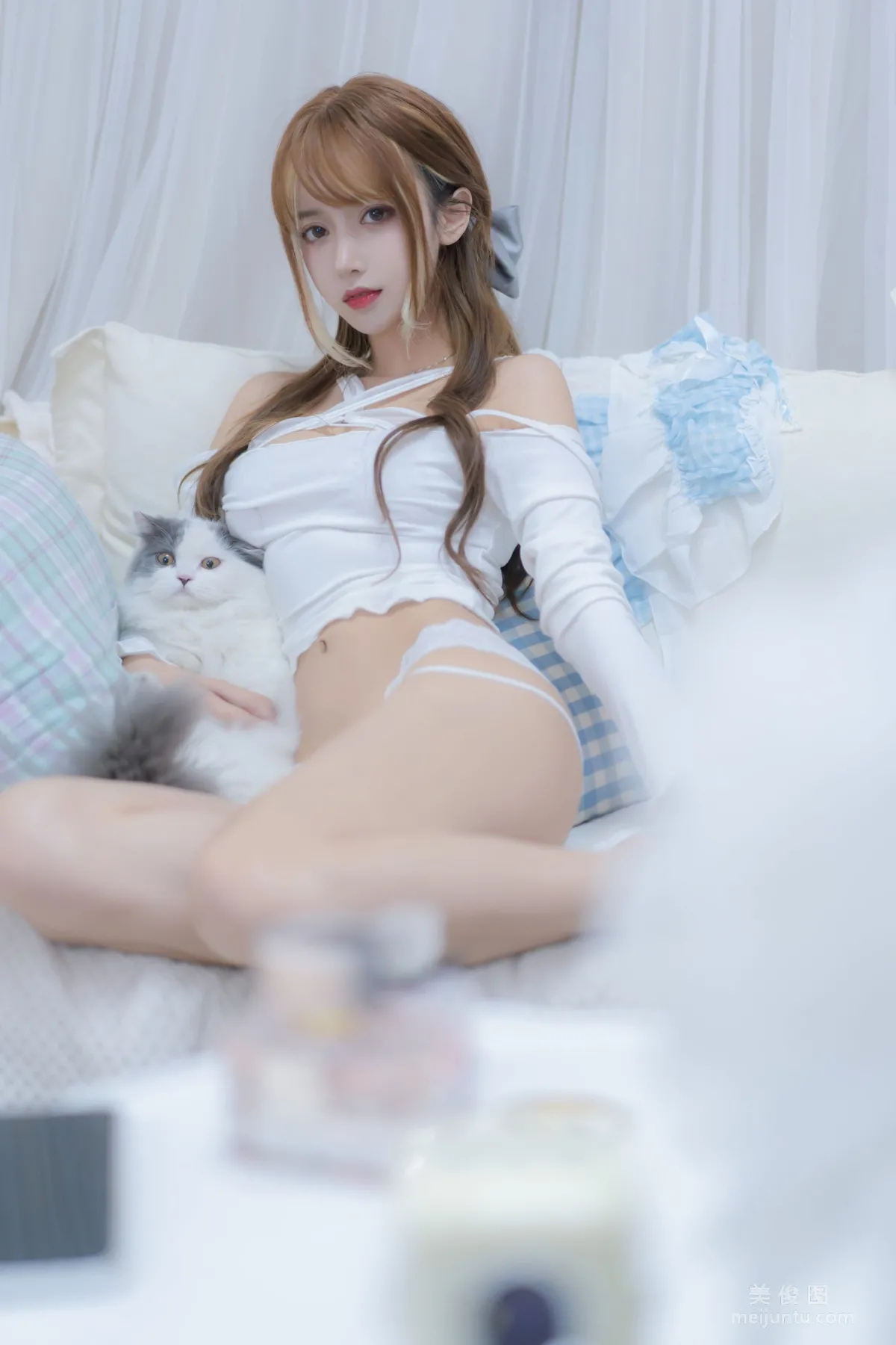 Douyu Mixianxian sama, Me and the Cat Photo Set photo 4