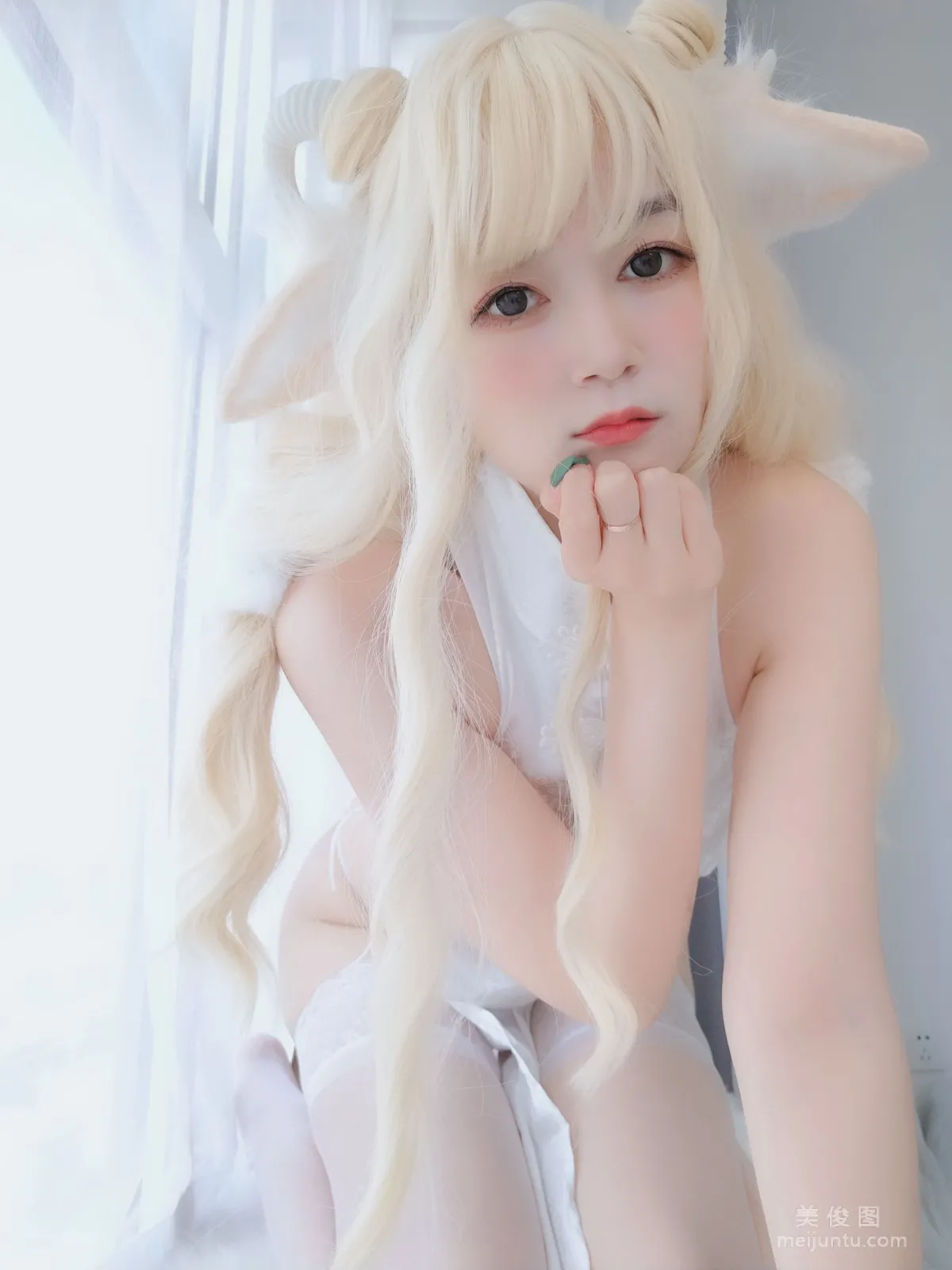 Baiyin 81: Web Idols photo 78