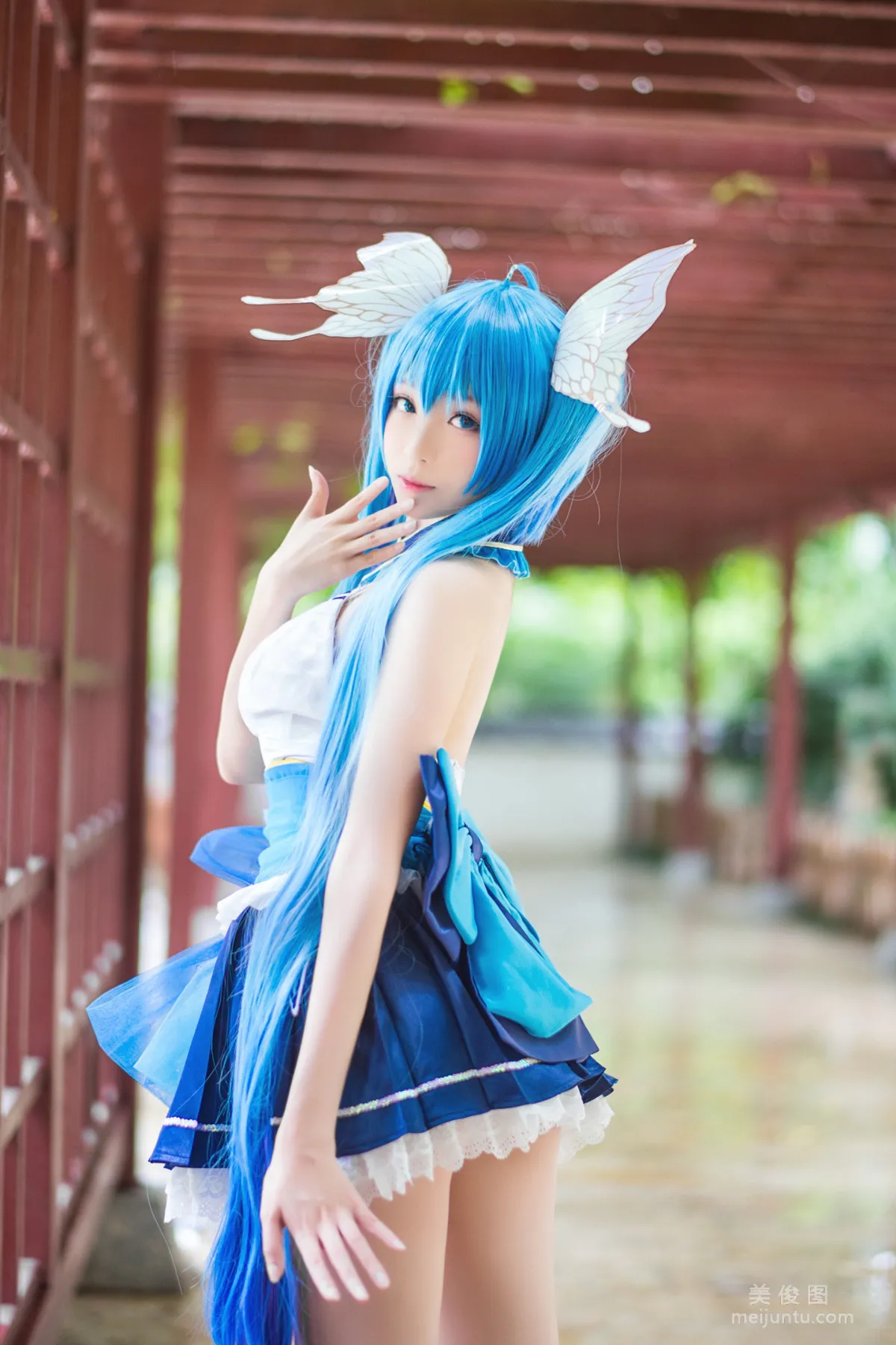 Qingqingzi Js: Web Idols photo 9