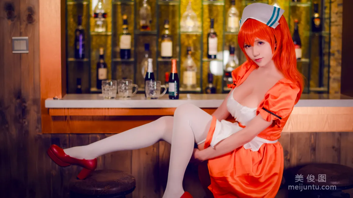The Vagrant Cosplay Album - 蓬萊山雅祈《酒吧蘿莉》 2