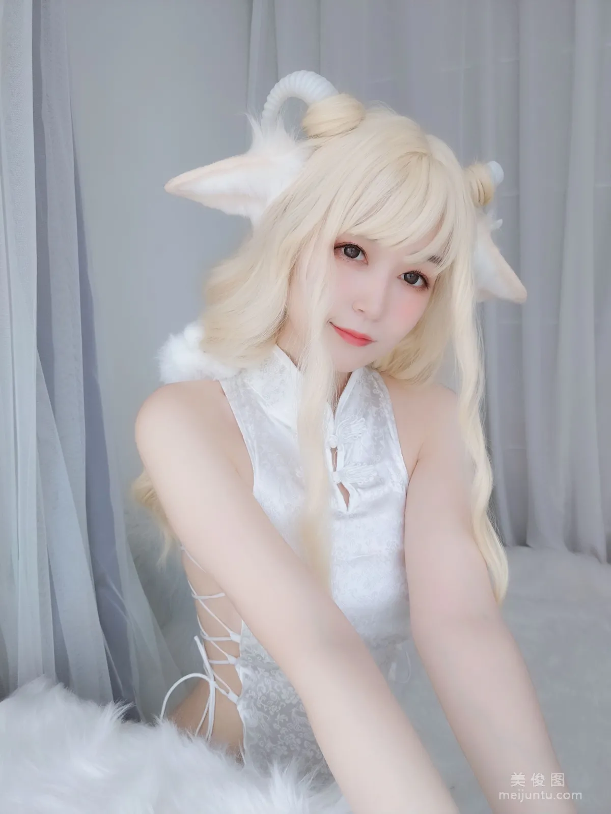 Baiyin 81: Web Idols photo 16