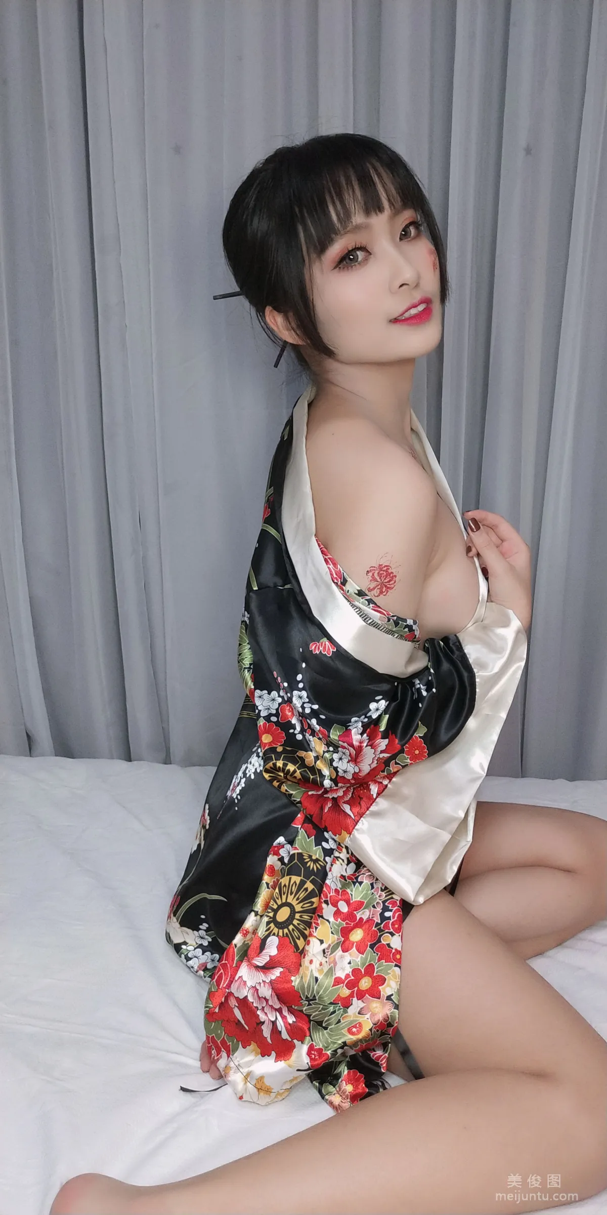 Luoli LoLiSAMA: Web Idols photo 61