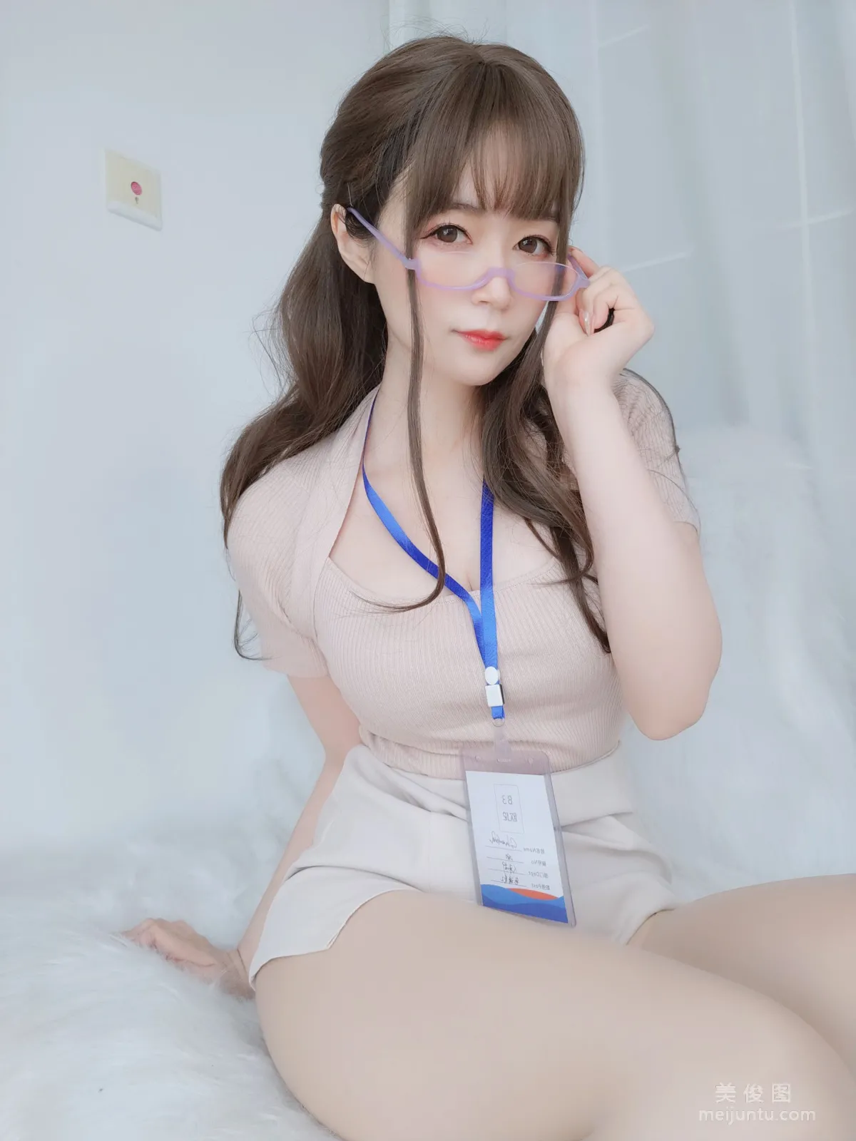 Baiyin 81: Web Idols photo 21