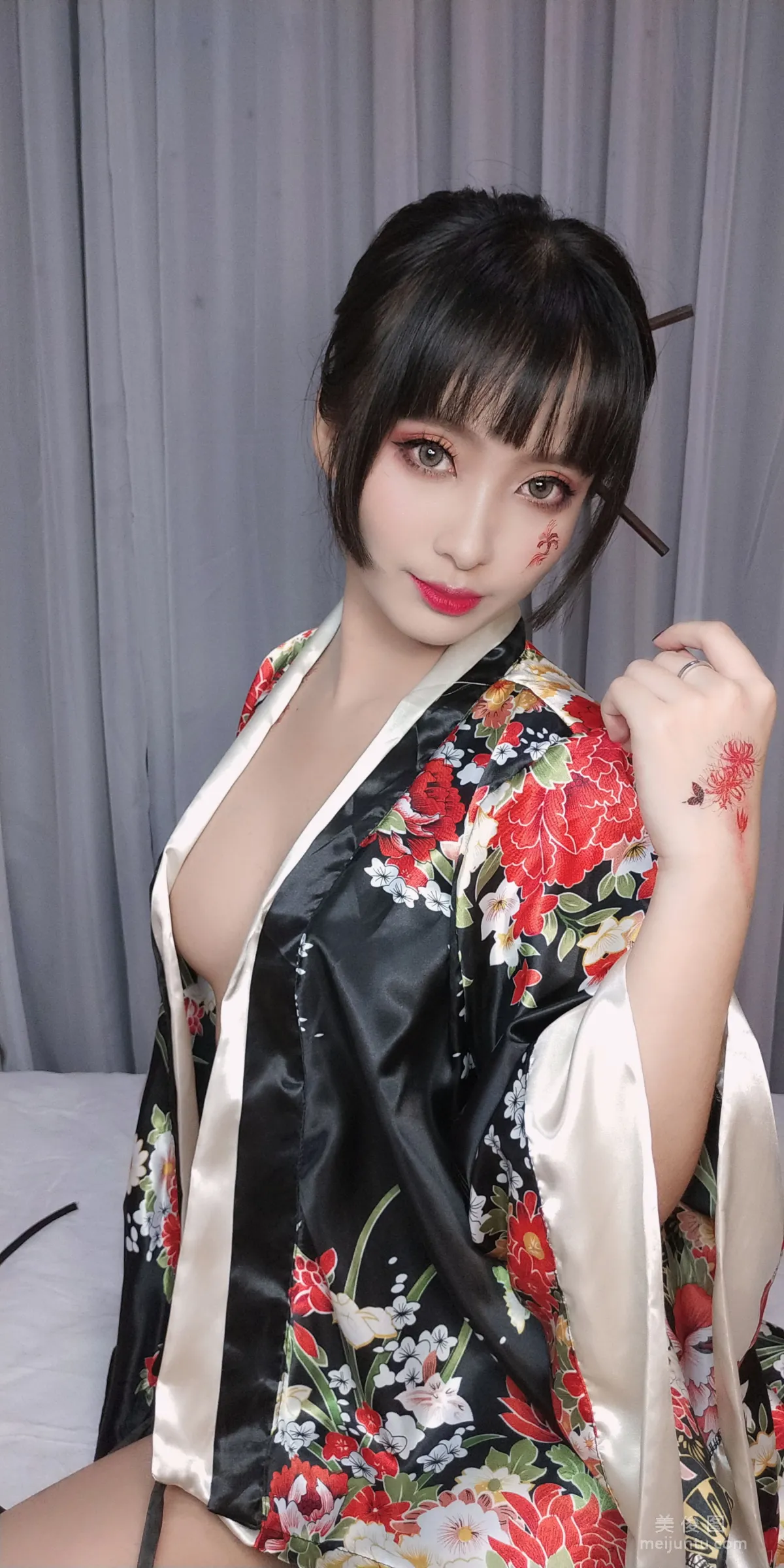 Luoli LoLiSAMA: Web Idols photo 55