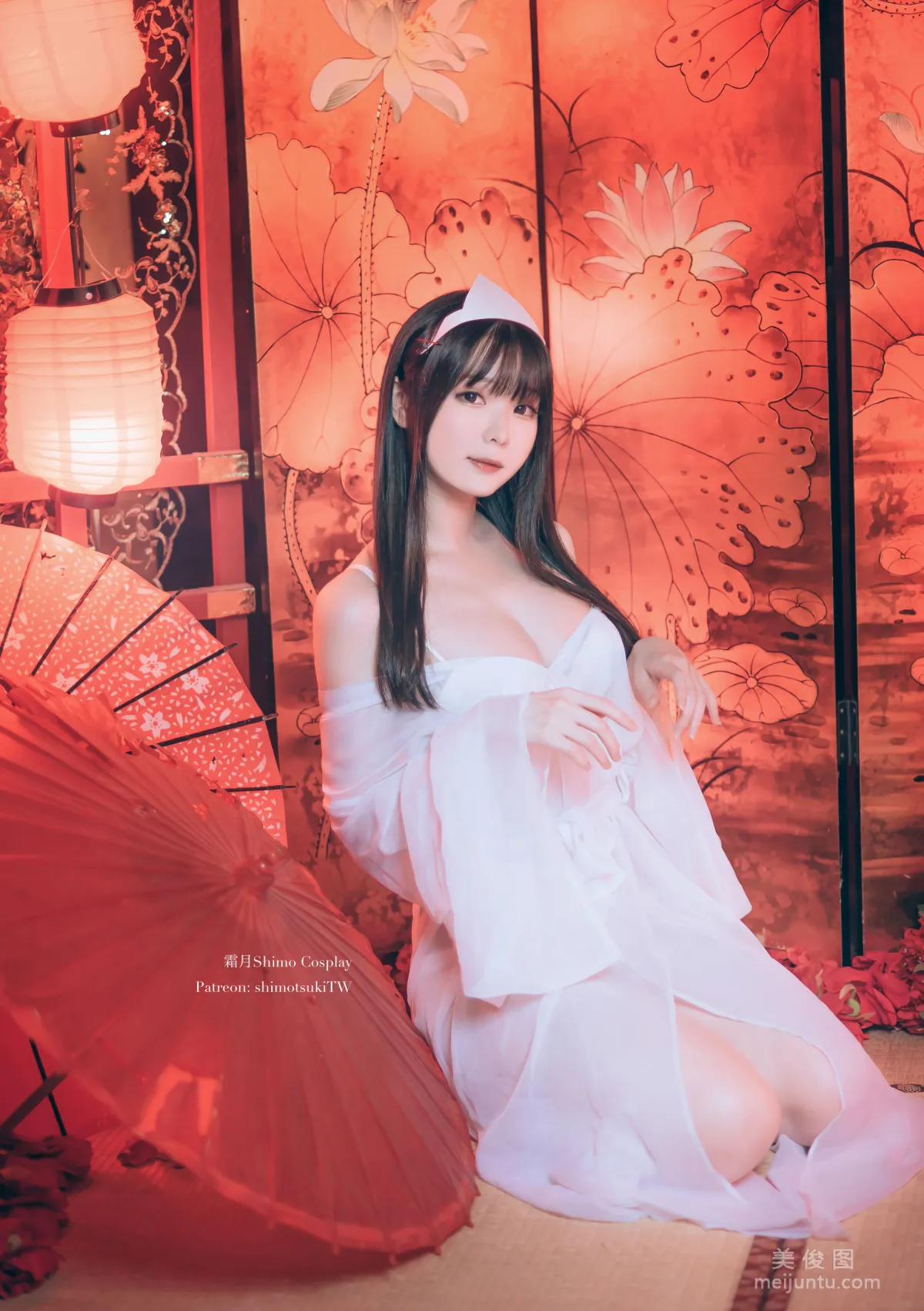 Weibo Girl Shuangyue shimo - Halloween Photo Set photo 2