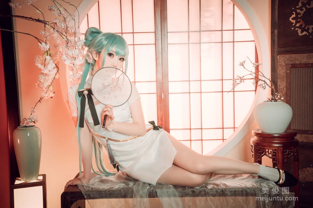 可爱人气Coser面饼仙儿 - 初音旗袍 写真套图9