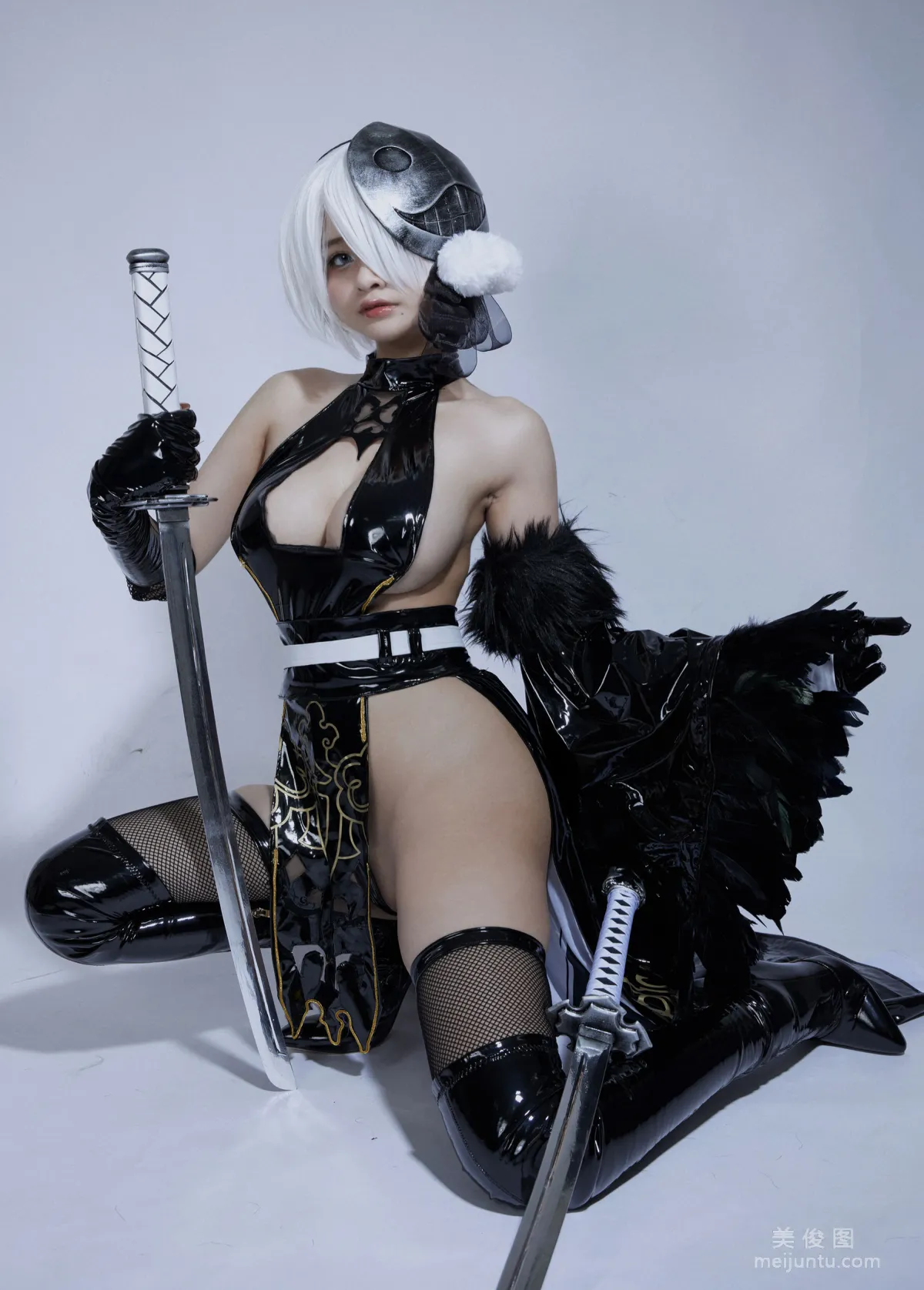Azami: Web Idols 2B Shinobi photo 9