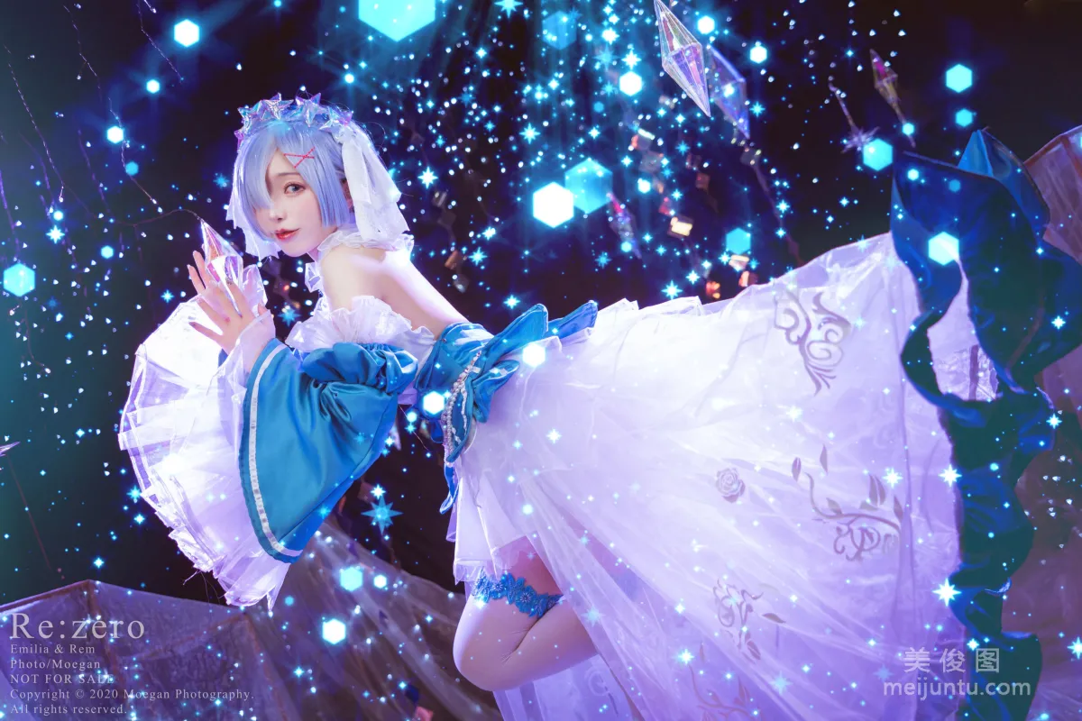 Miyana Miya & Zi Yue Tao, Crystal Dress Photo Set photo 8