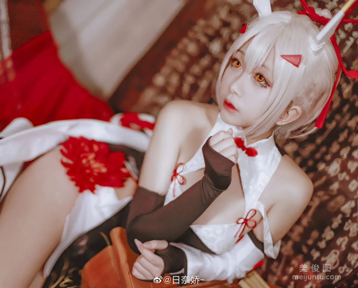 Ri Naijiao - Ling Bo New Year Qipao Photo Set photo 6