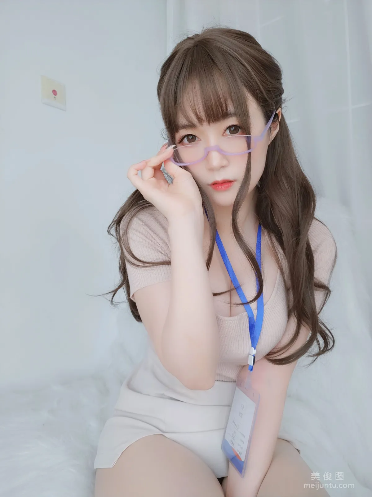 Baiyin 81: Web Idols photo 15