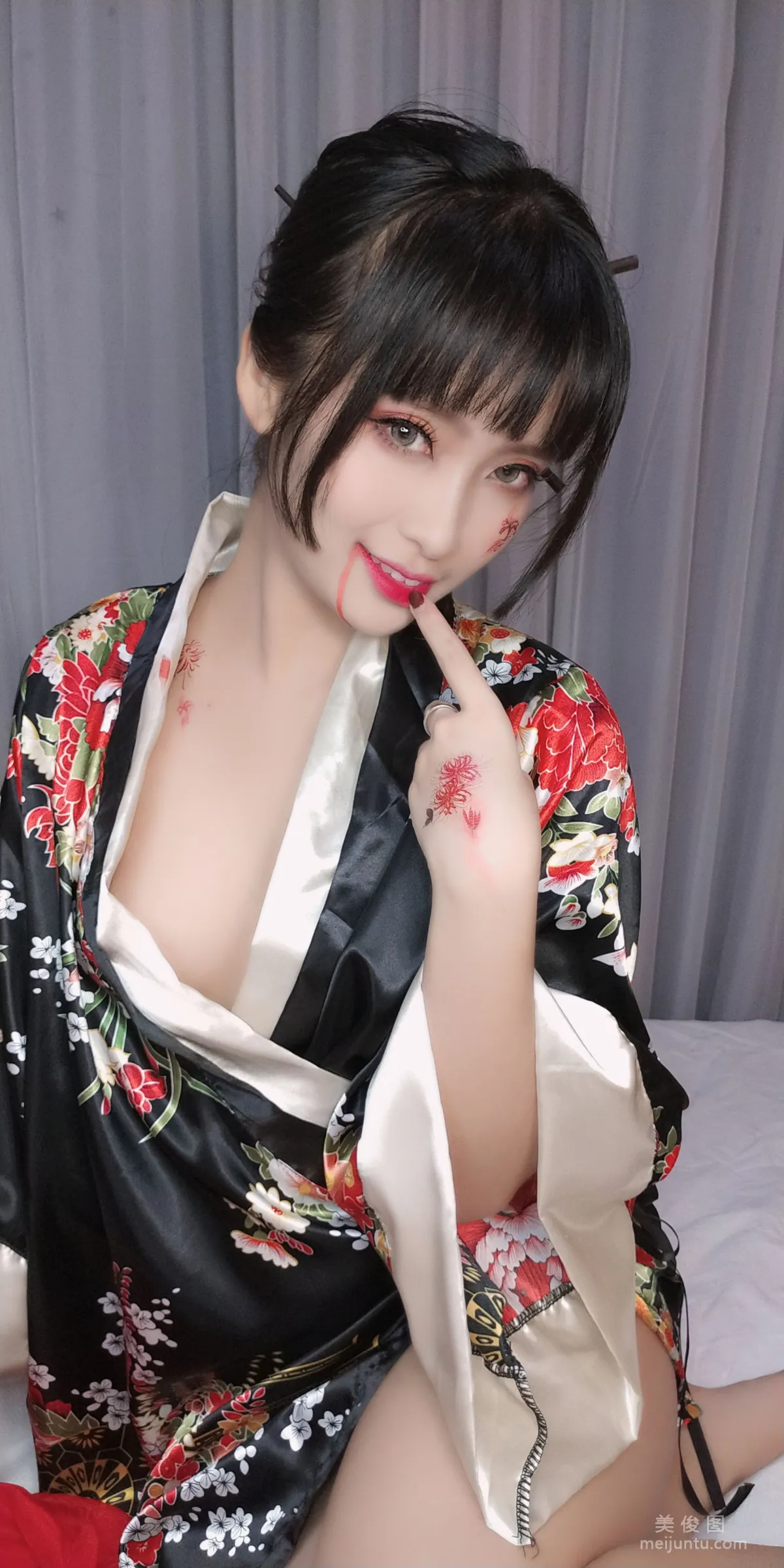 Luoli LoLiSAMA: Web Idols photo 17