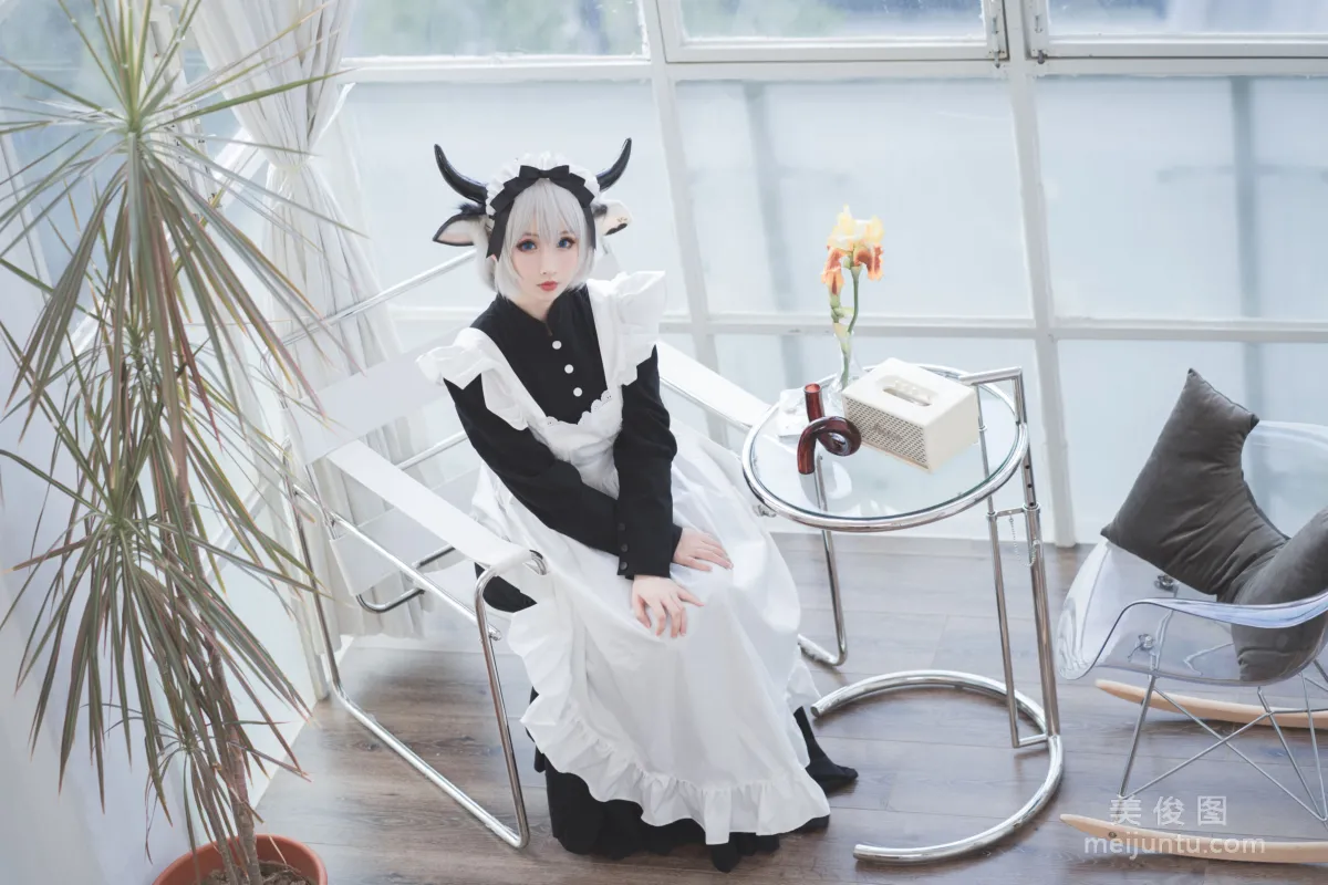 COS Fan Service rioko Liang Liangzi - Sweet Cow Maid photo 2