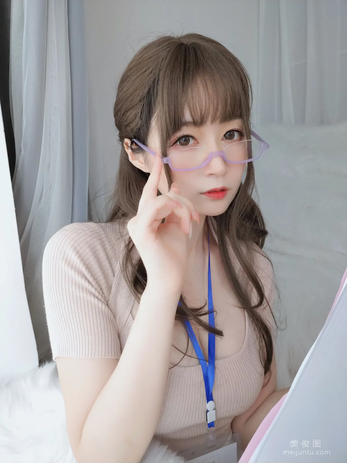 Baiyin 81: Web Idols photo 54