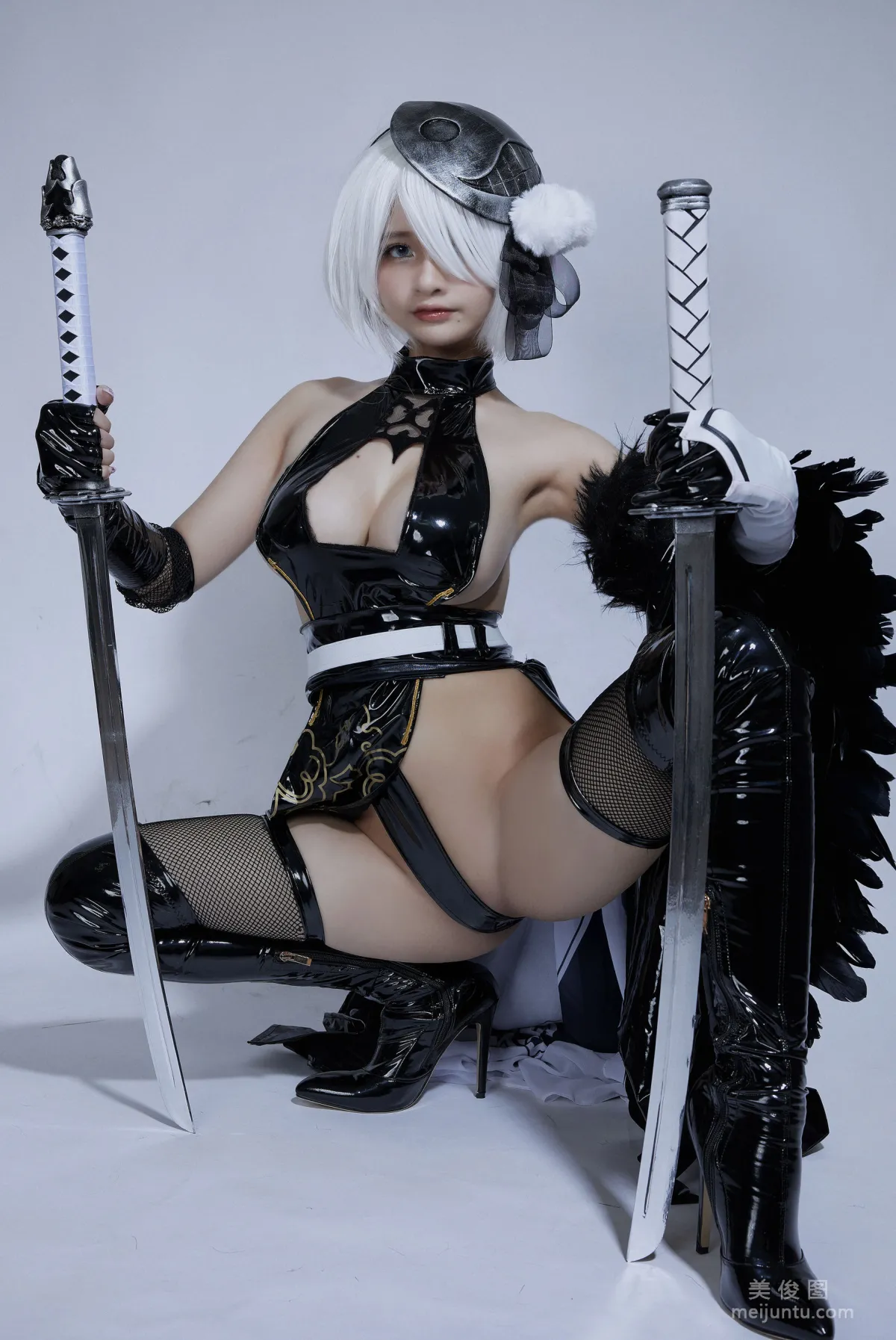 Azami: Web Idols 2B Shinobi photo 11