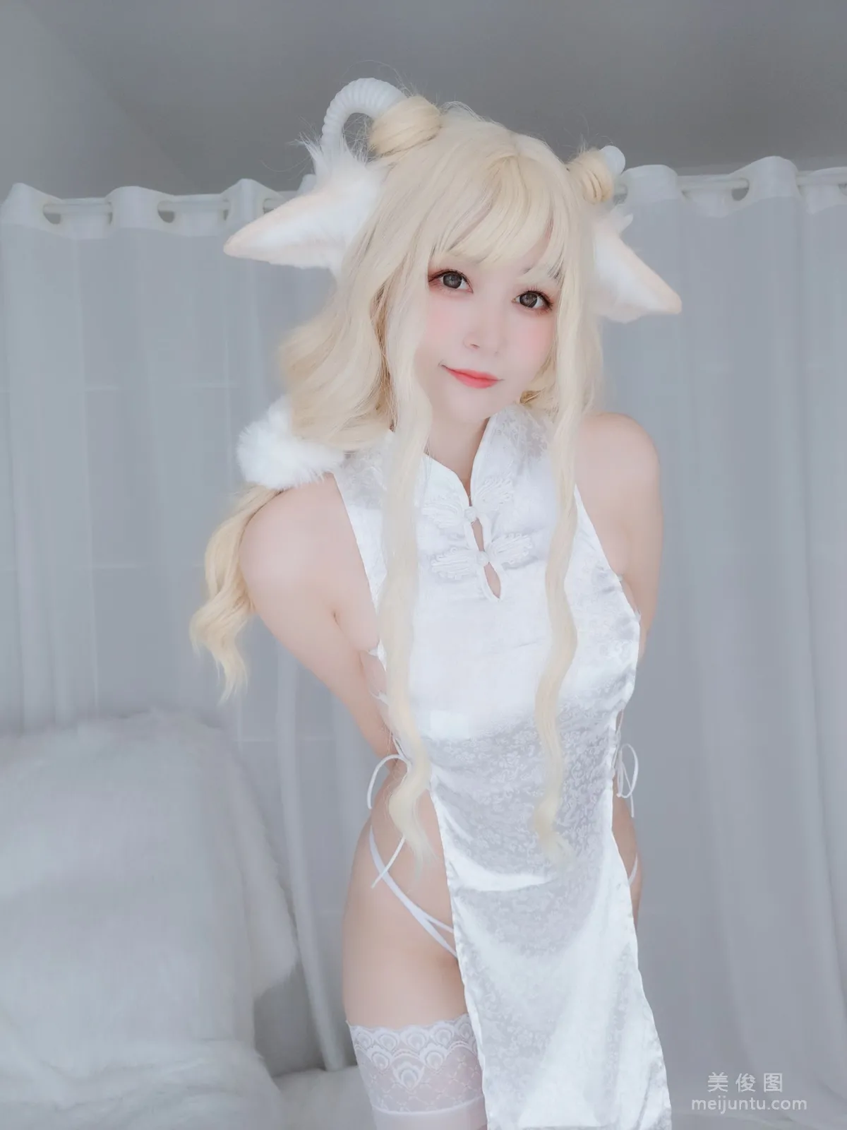 Baiyin 81: Web Idols photo 2